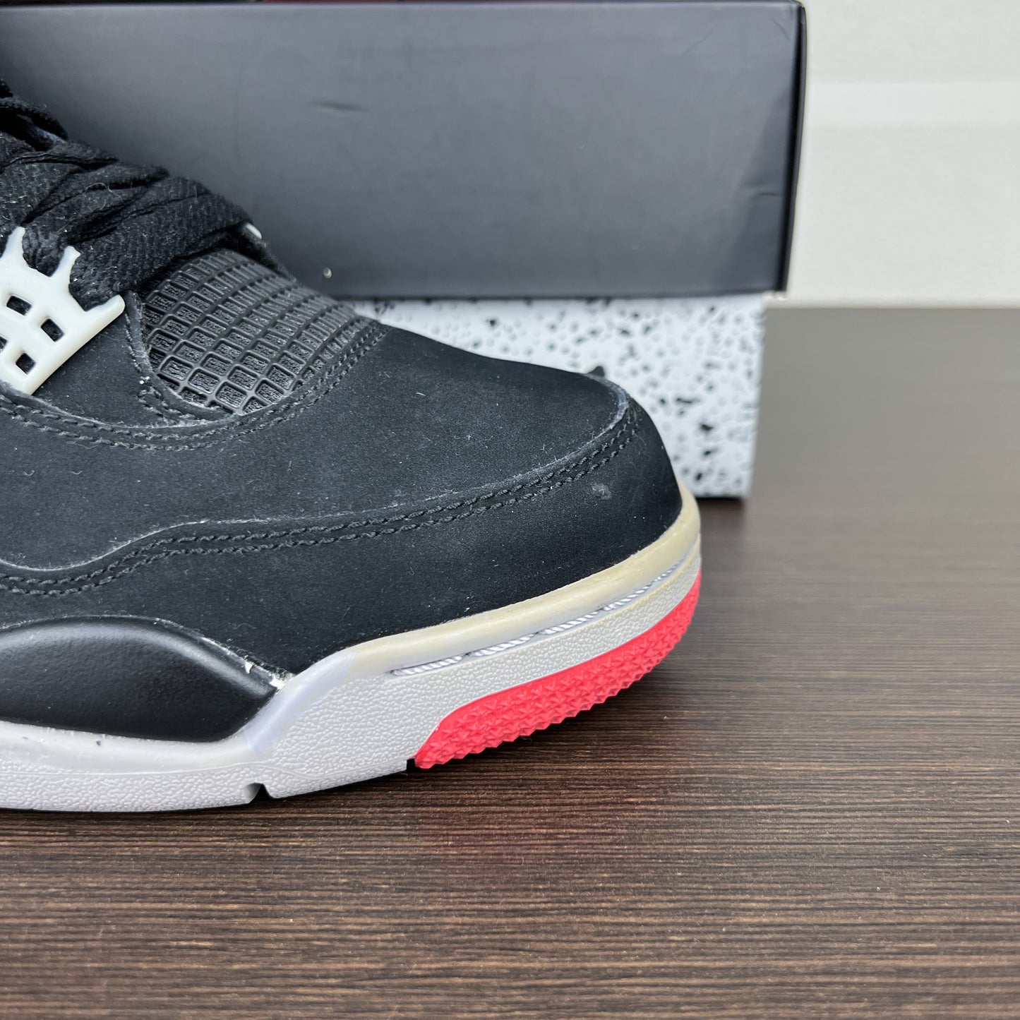 Air Jordan 4 Retro Bred (2012)