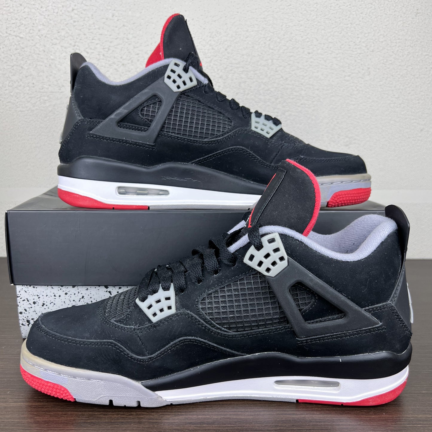 Air Jordan 4 Retro Bred (2012)