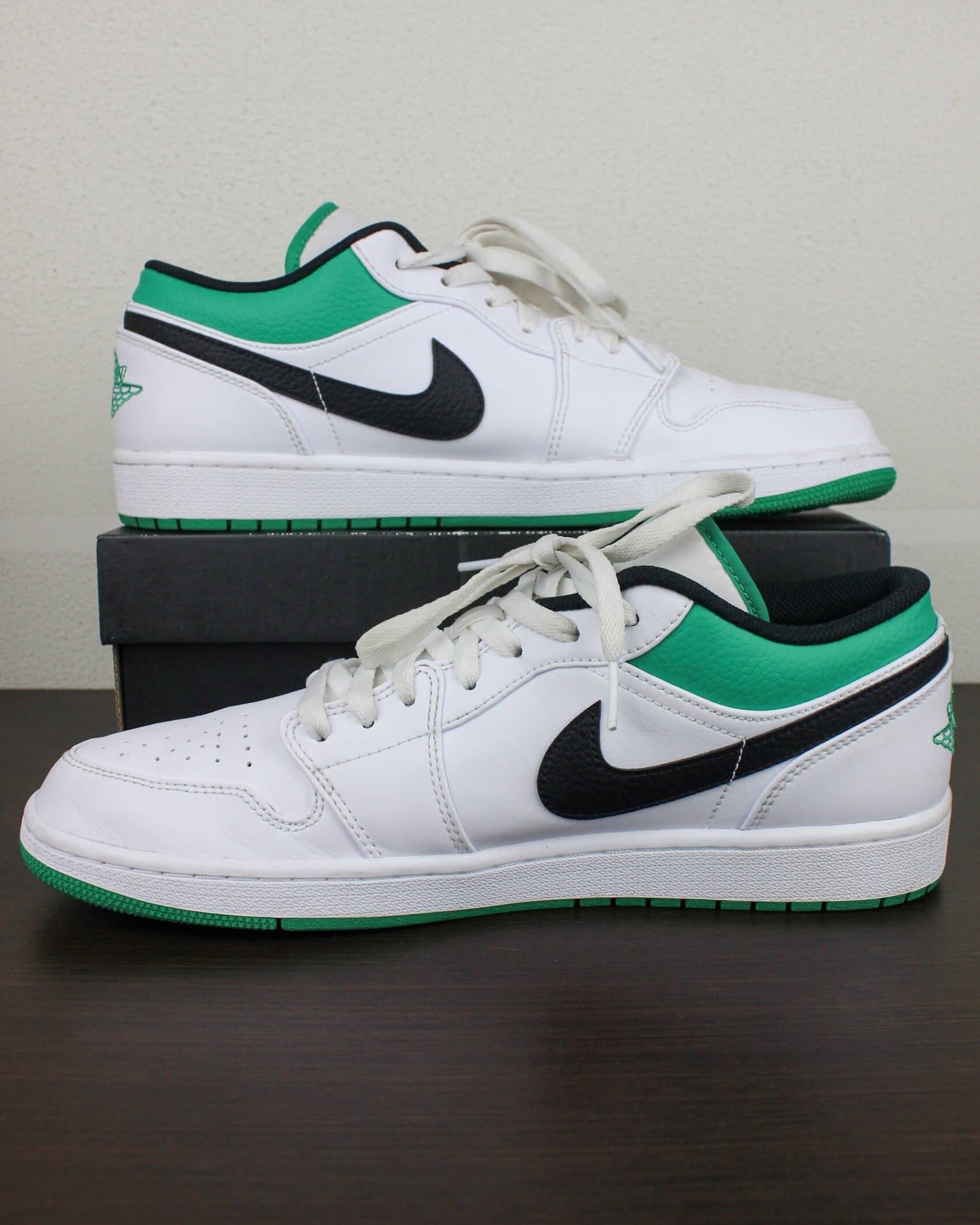 Nike Air Jordan 1 Low Lucky Green