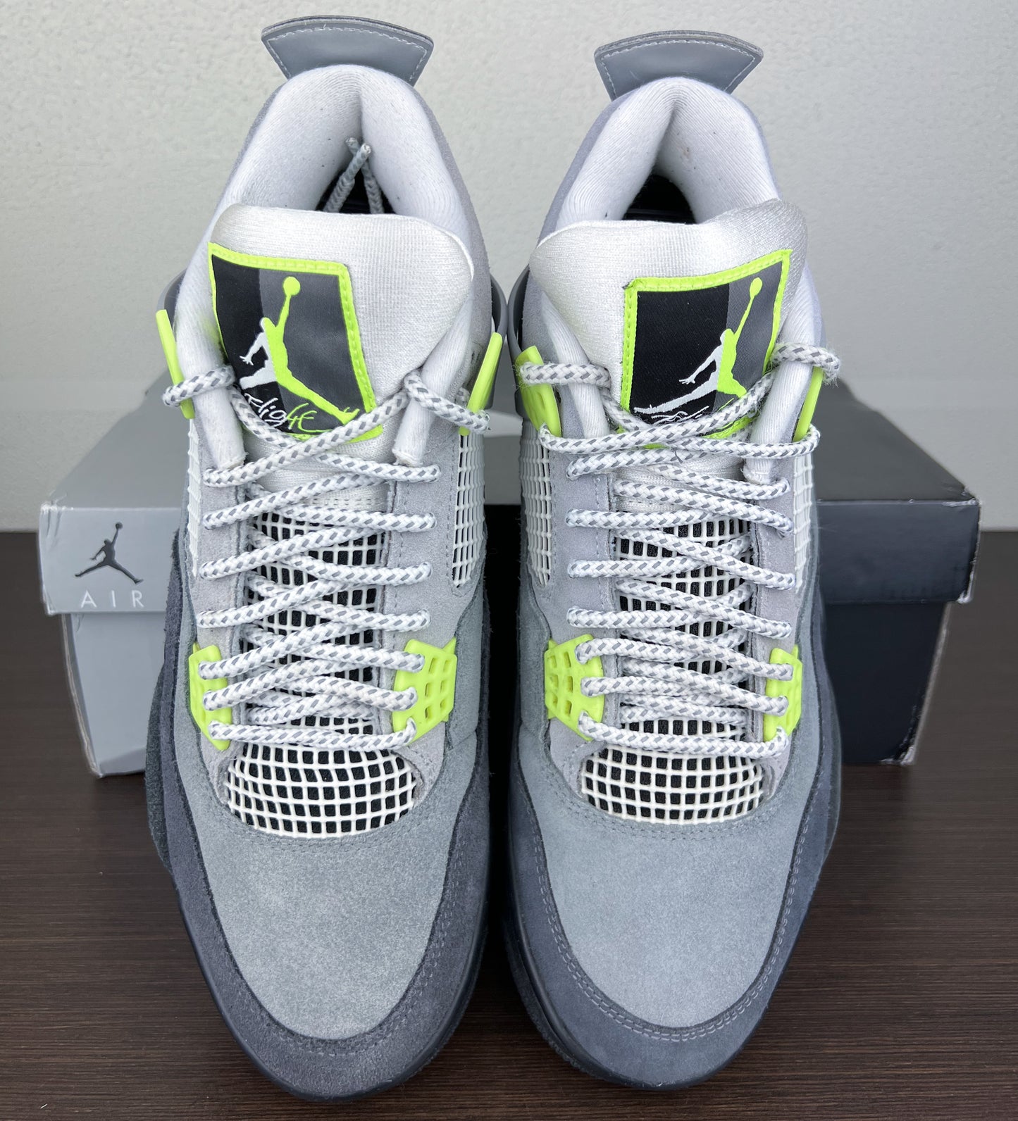 Nike Air Jordan 4 SE Neon