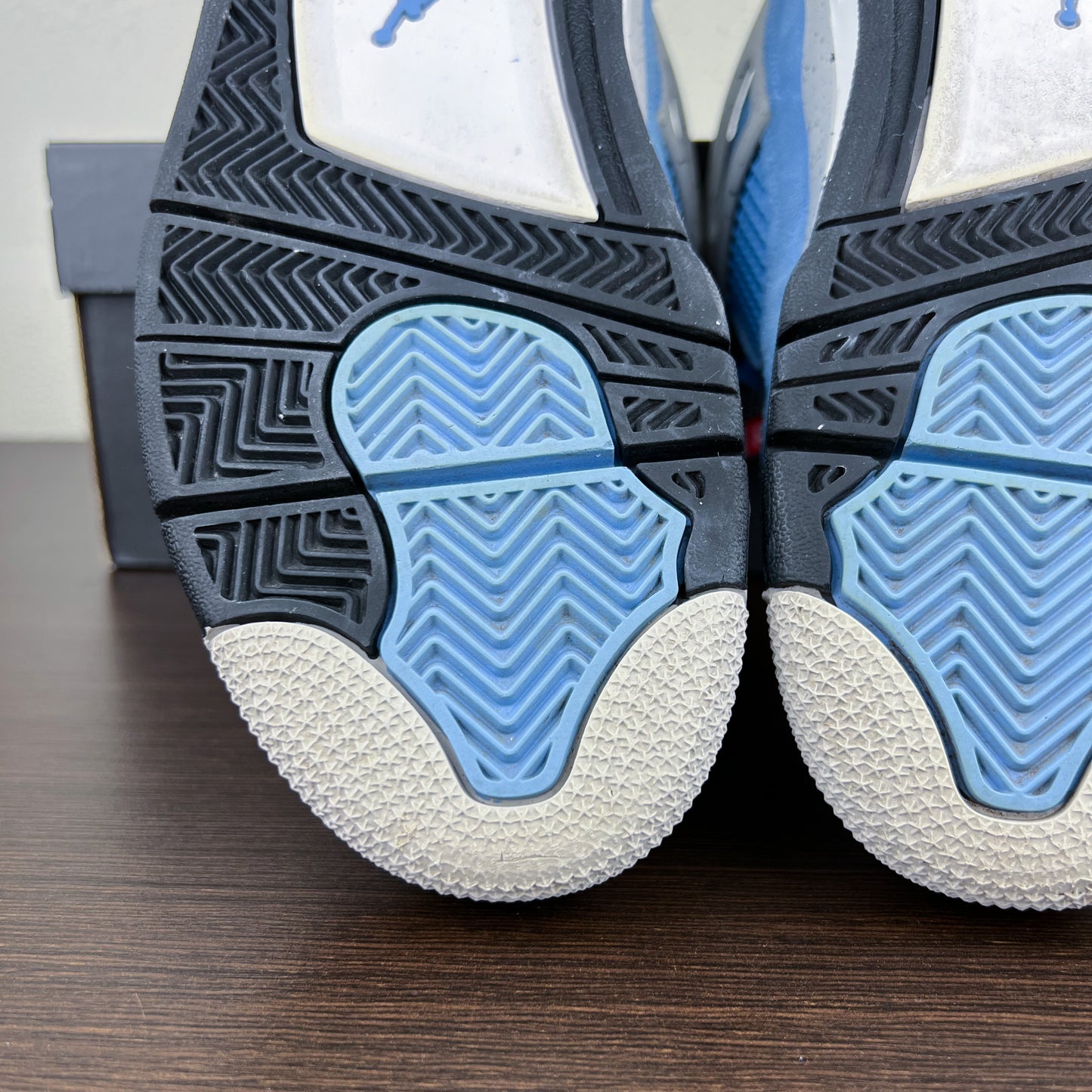Nike Air Jordan 4 University Blue GS