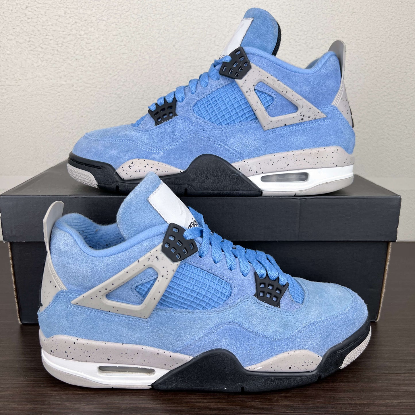 Nike Air Jordan 4 University Blue