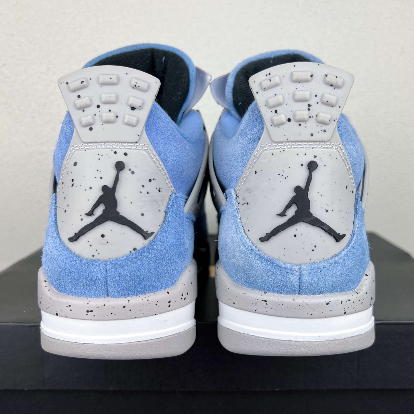 Nike Air Jordan 4 University Blue
