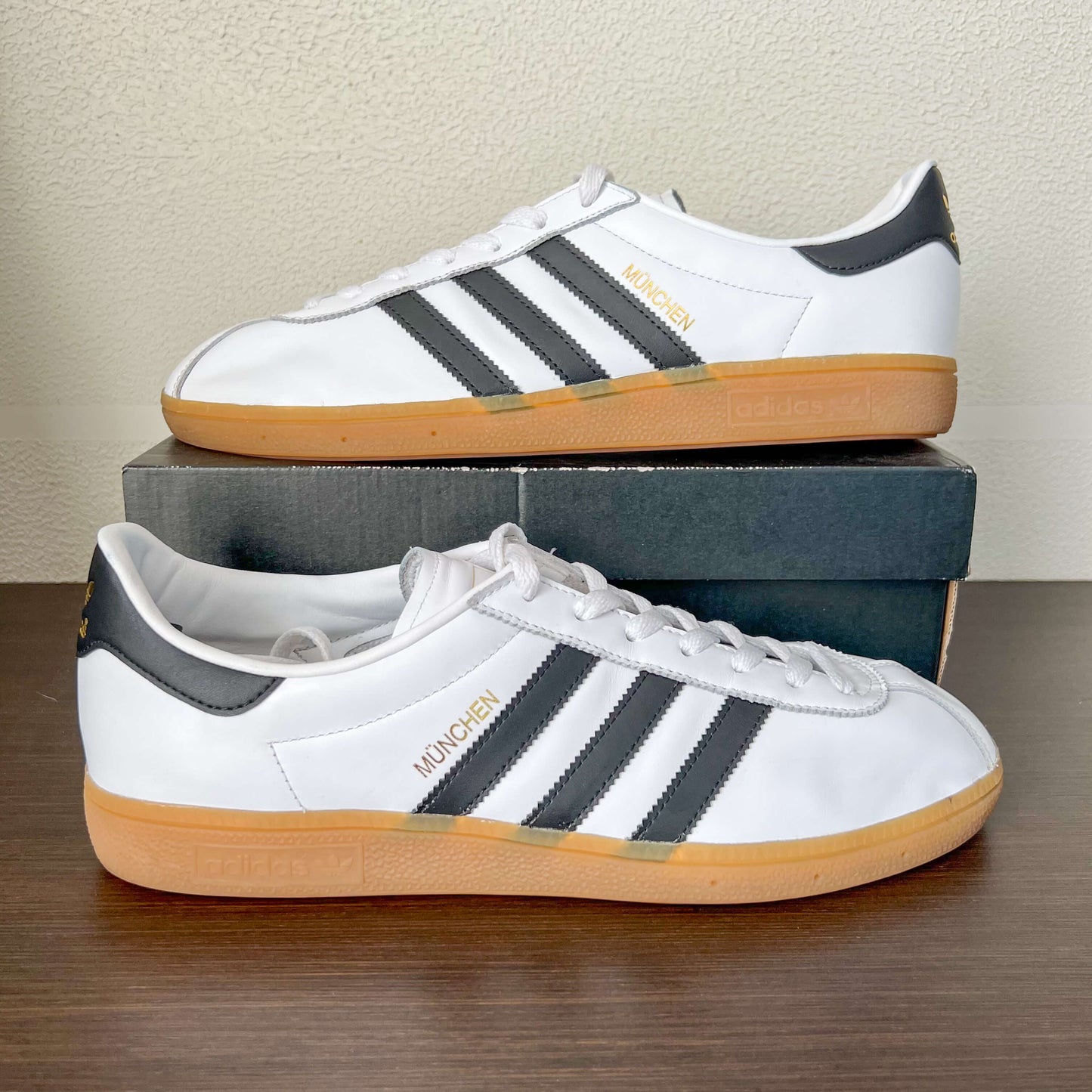 Adidas Originals Munchen White Black Gum
