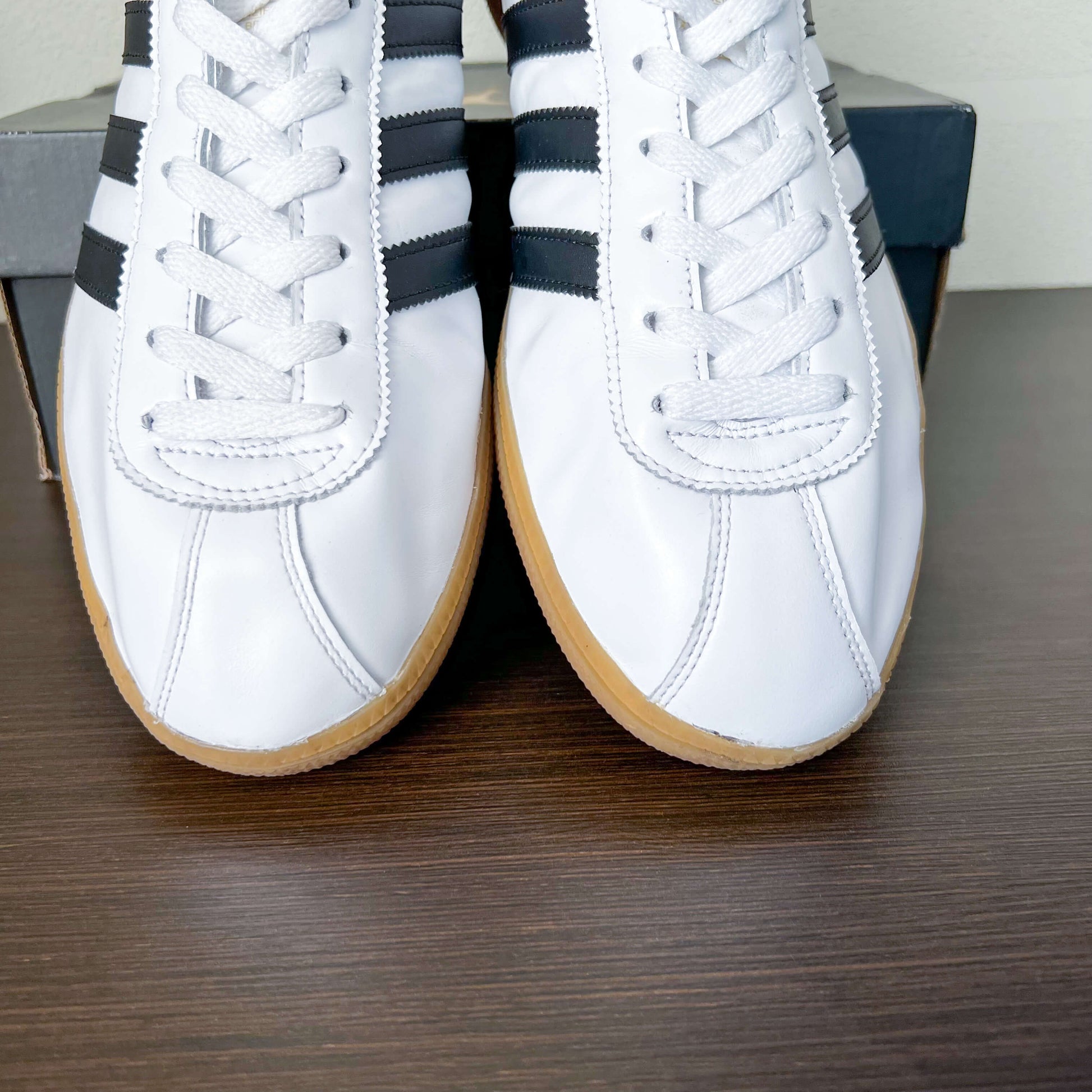 Adidas Originals Munchen White Black Gum