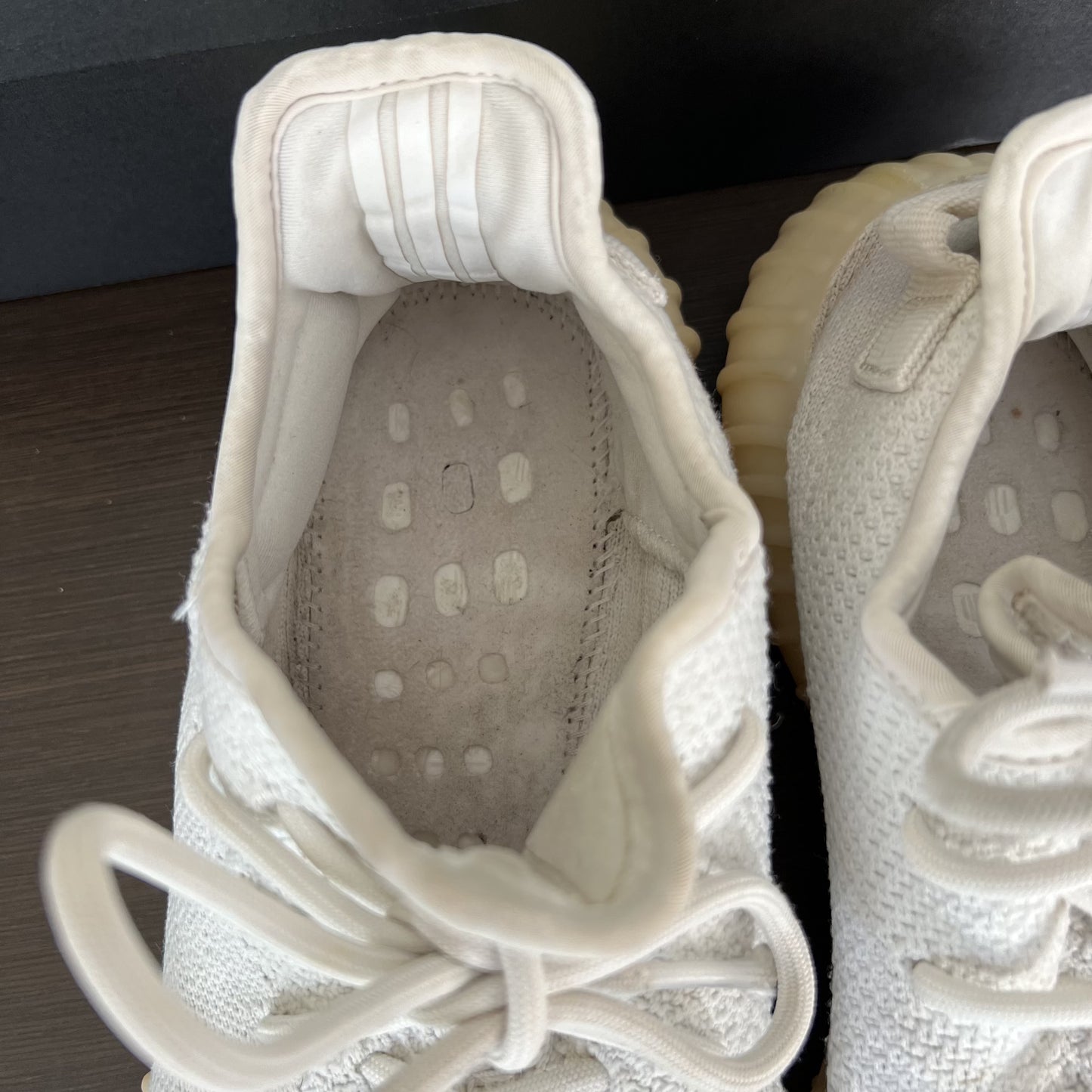 Adidas Yeezy Boost 350 V2 Cream