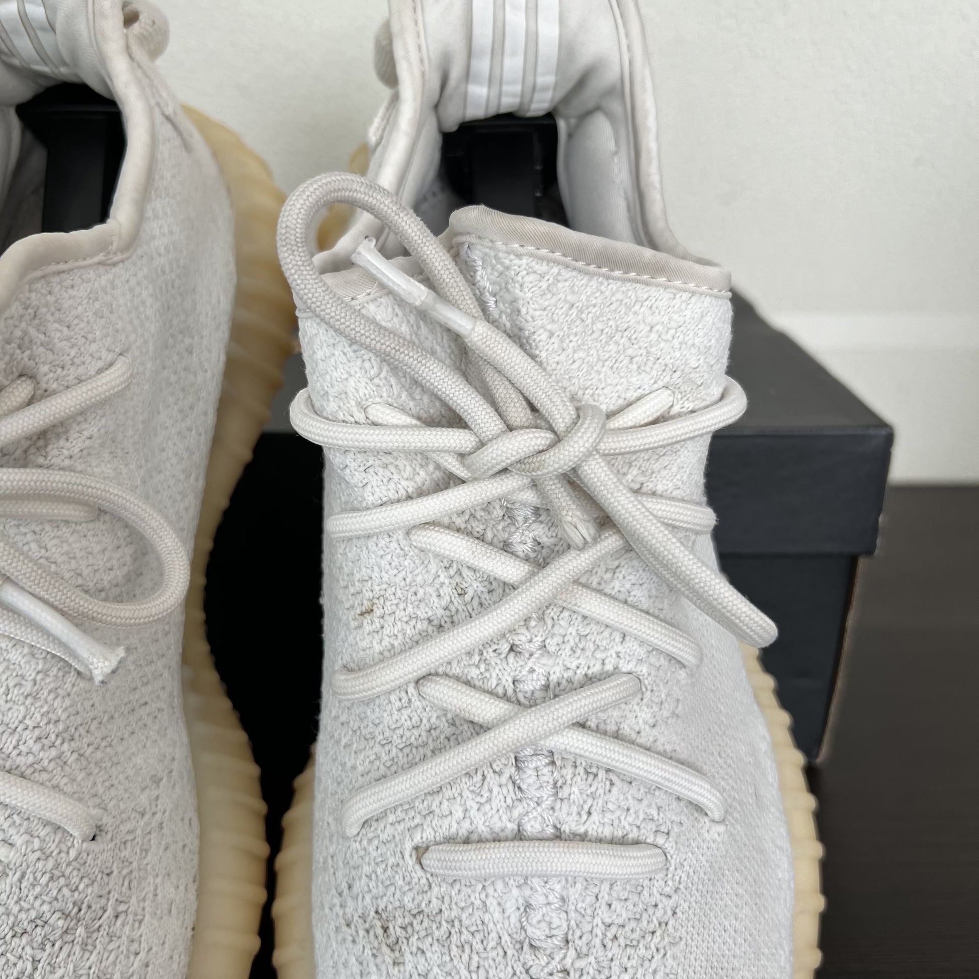Adidas Yeezy Boost 350 V2 Cream
