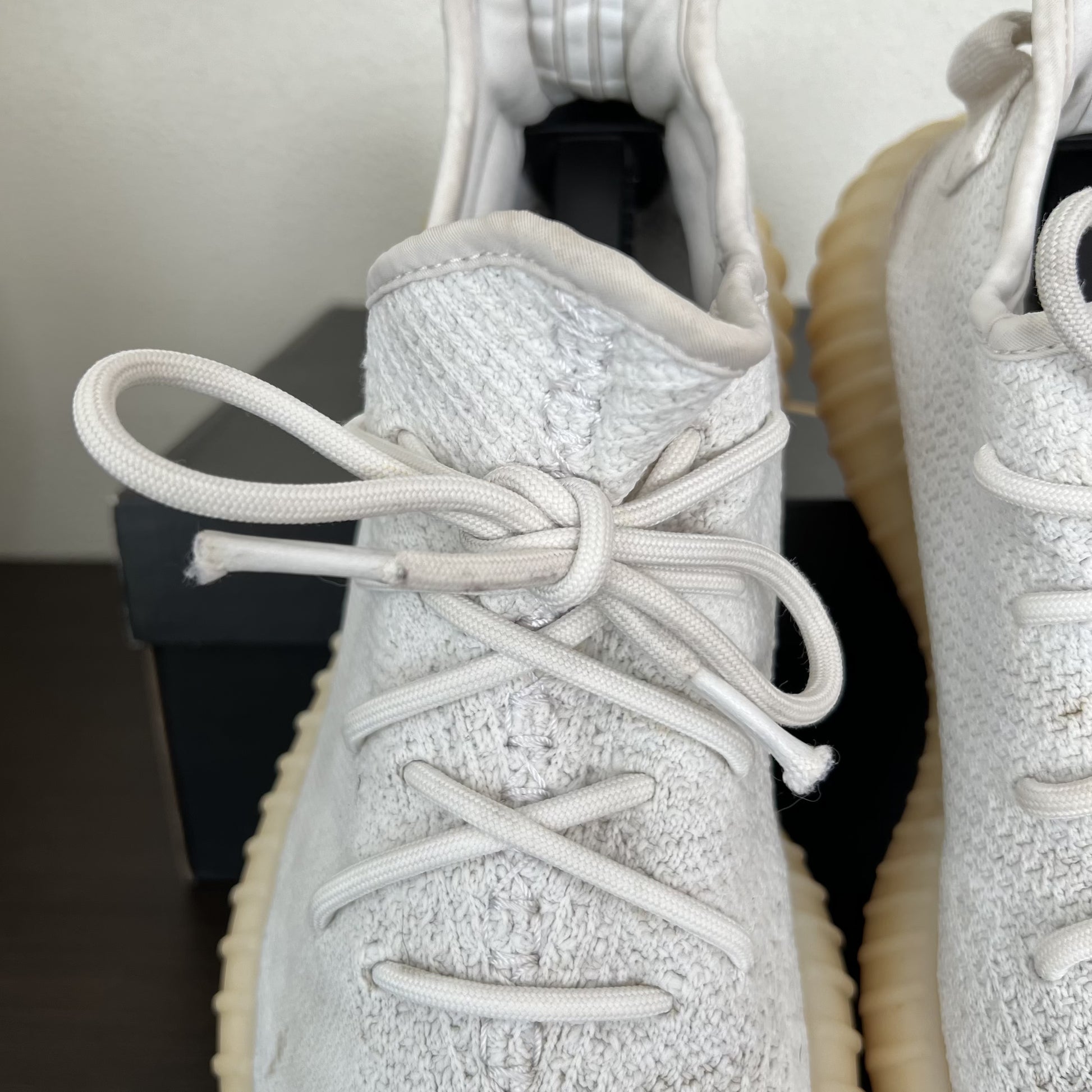 Adidas Yeezy Boost 350 V2 Cream