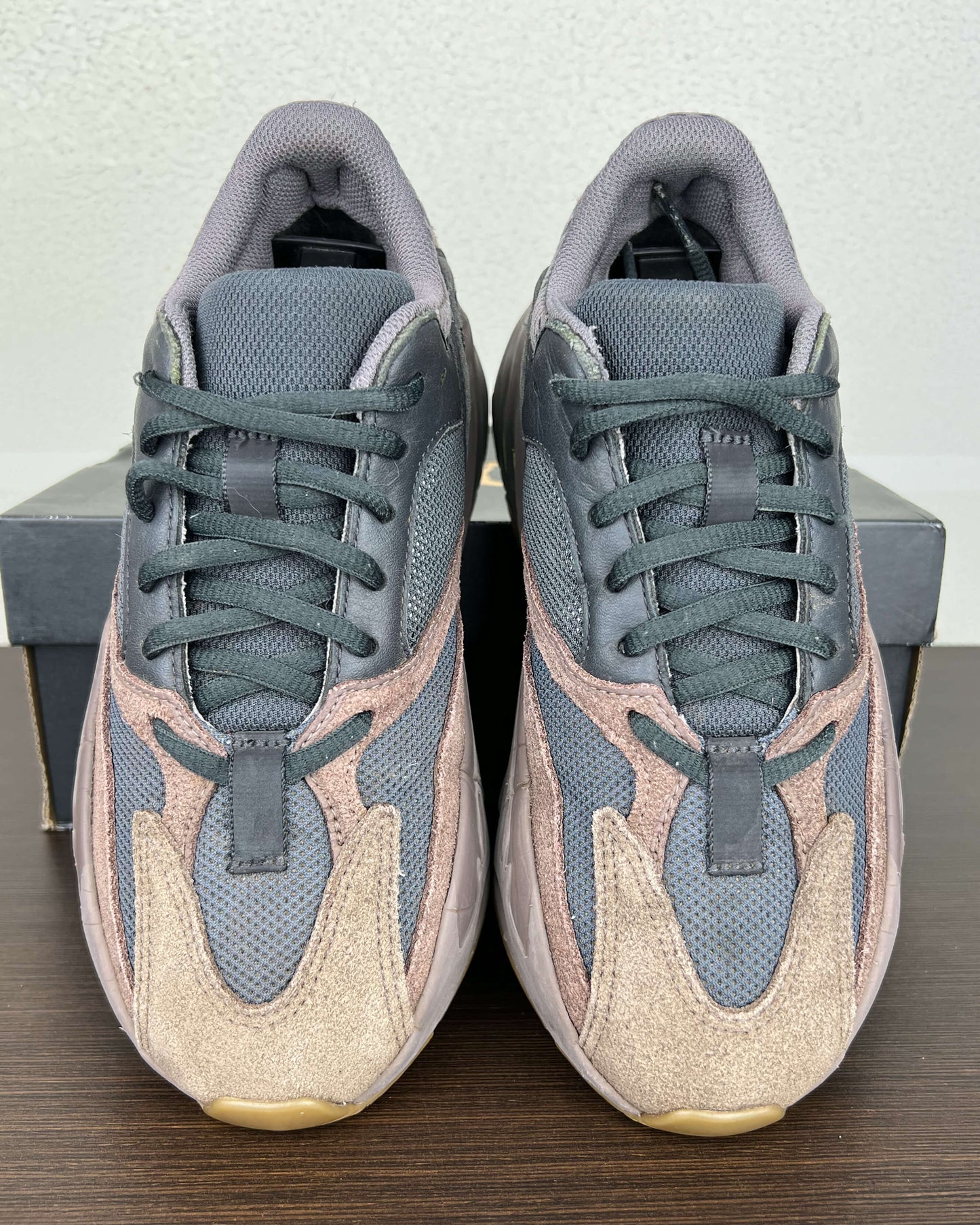Adidas Yeezy Boost 700 Mauve