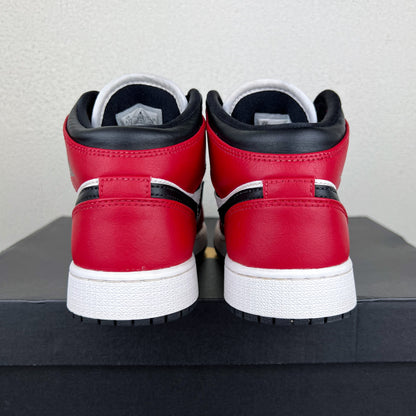 Air Jordan 1 Mid Chicago Black Toe (GS)