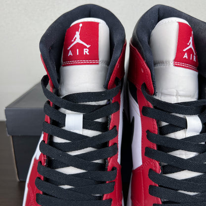 Air Jordan 1 Mid Chicago White Heel