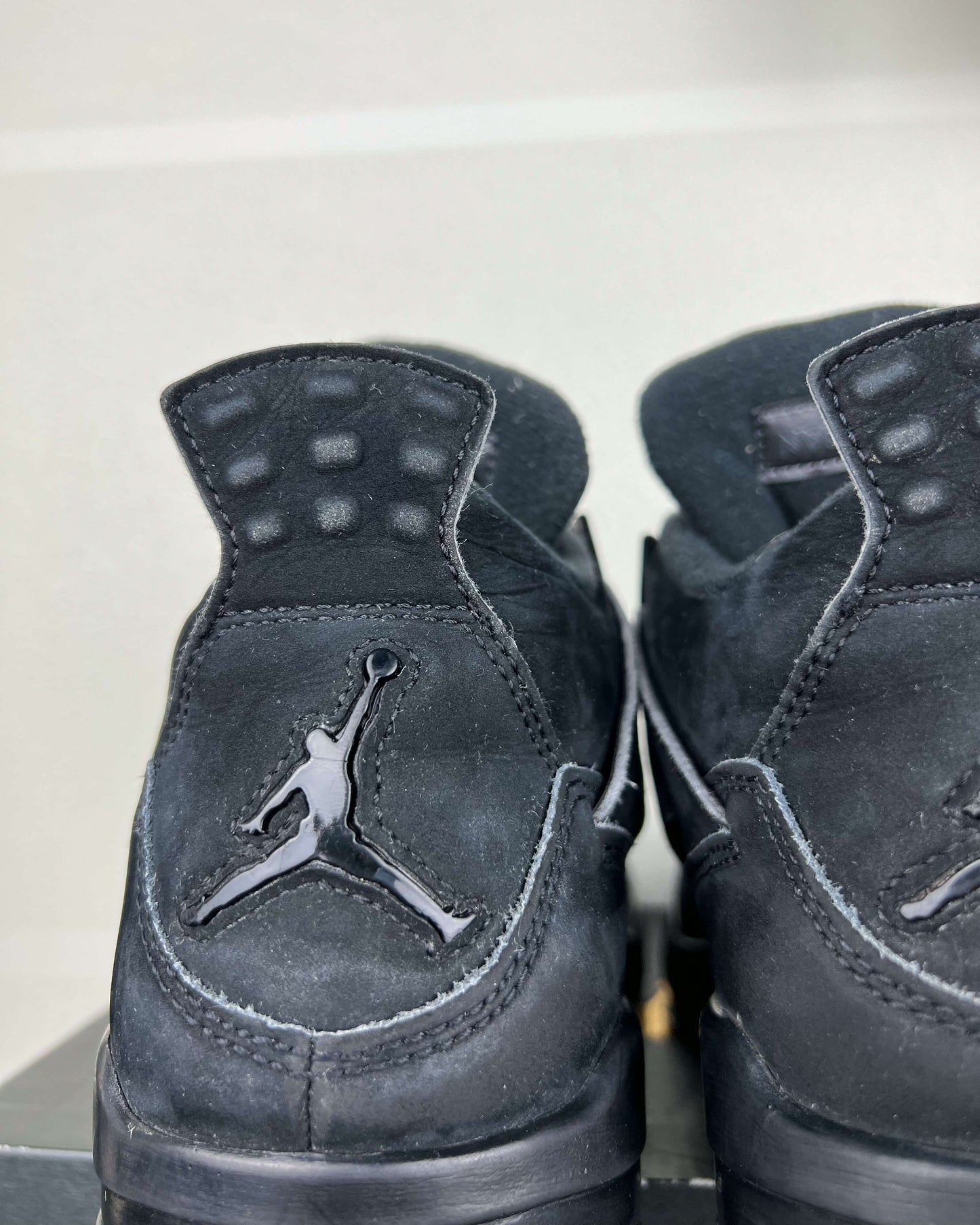 Air Jordan 4 Black Cat