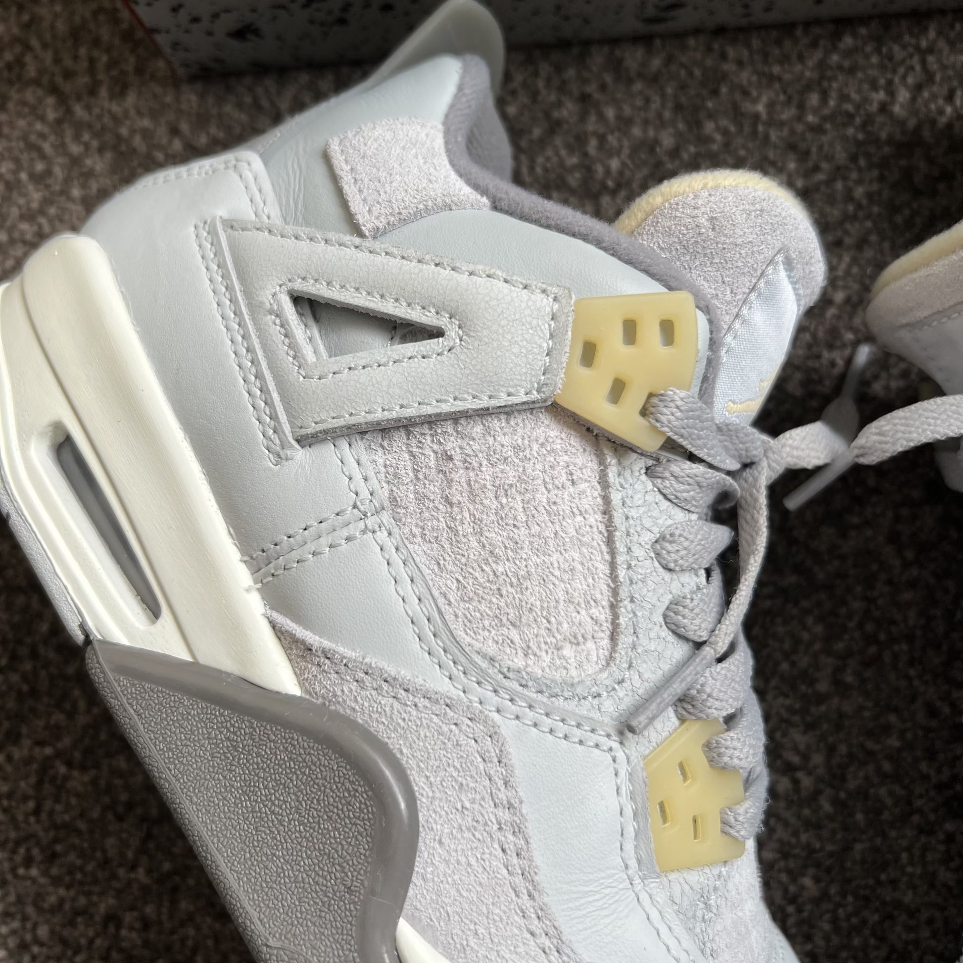 Air Jordan 4 Craft - Photon Dust GS