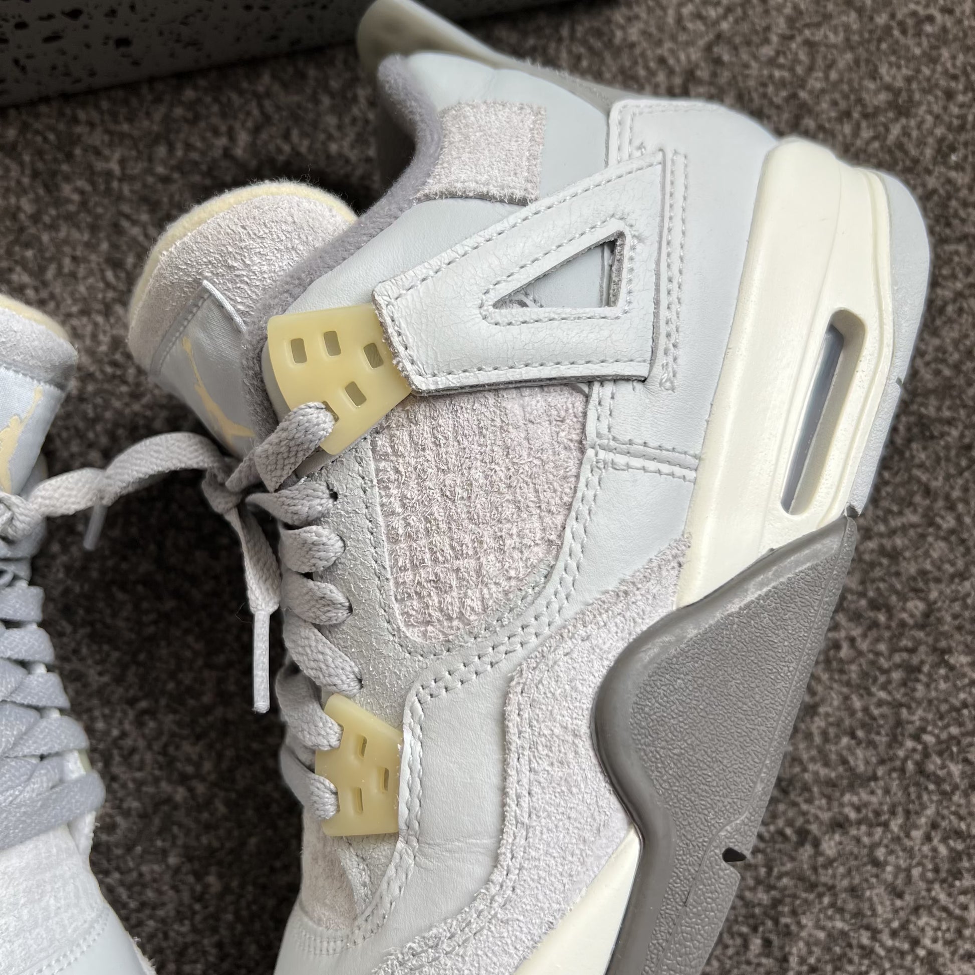 Air Jordan 4 Craft - Photon Dust GS
