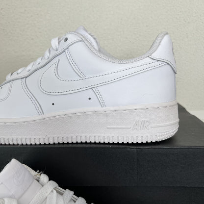 Nike Air Force 1 Low Triple White