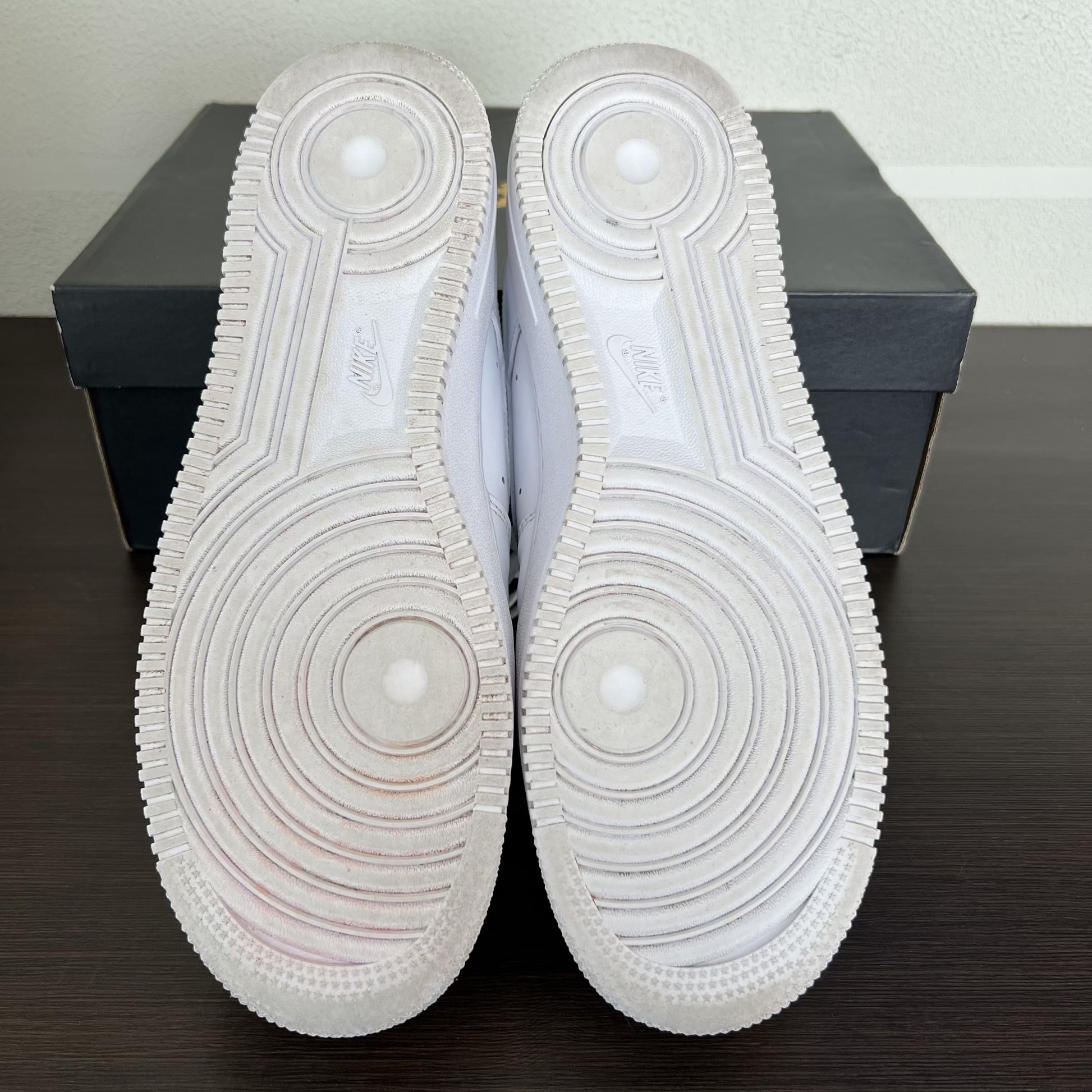 Nike Air Force 1 Low Triple White
