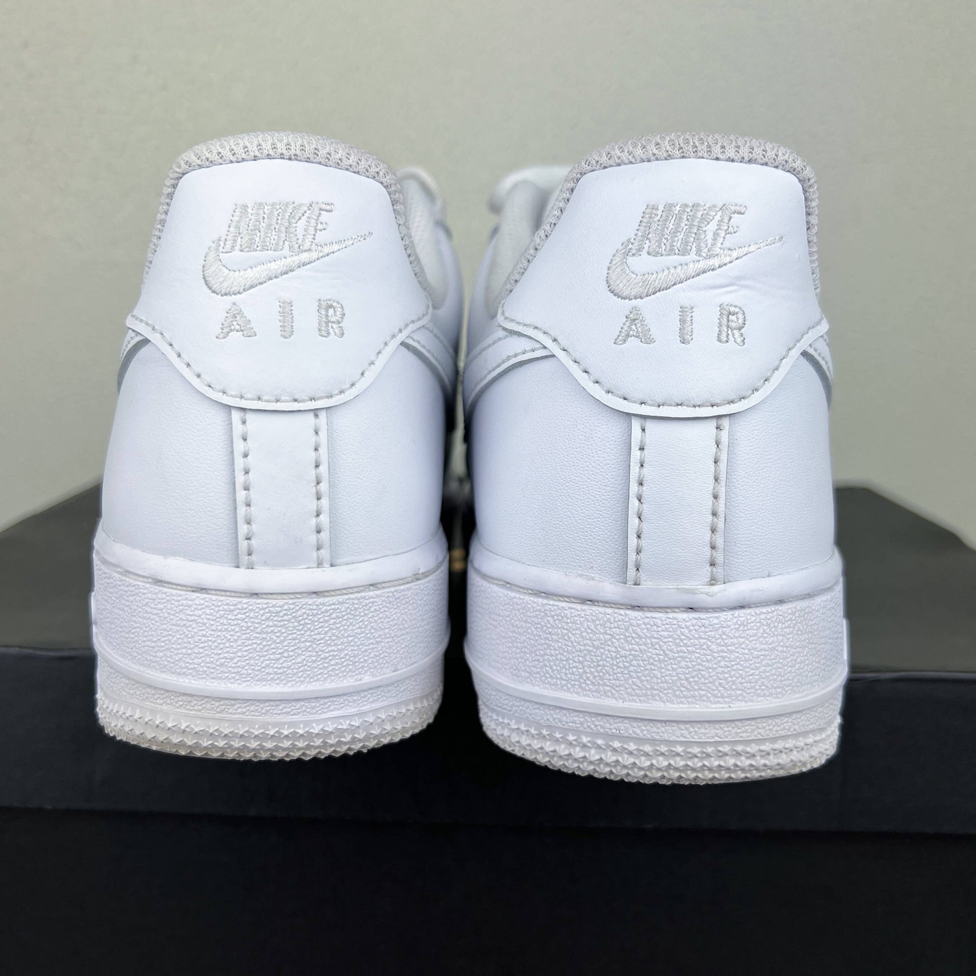 Nike Air Force 1 Low Triple White