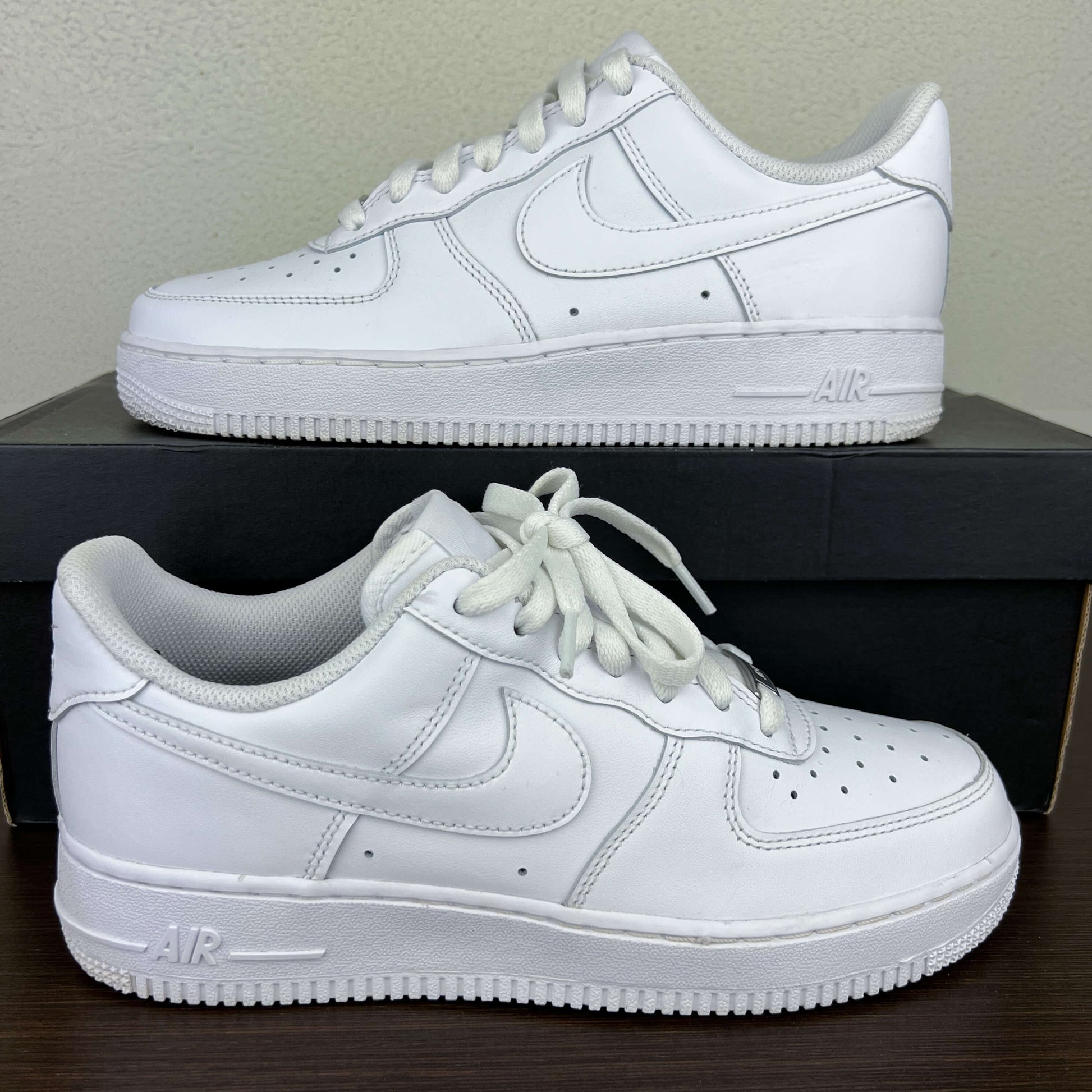 Nike Air Force 1 Low Triple White