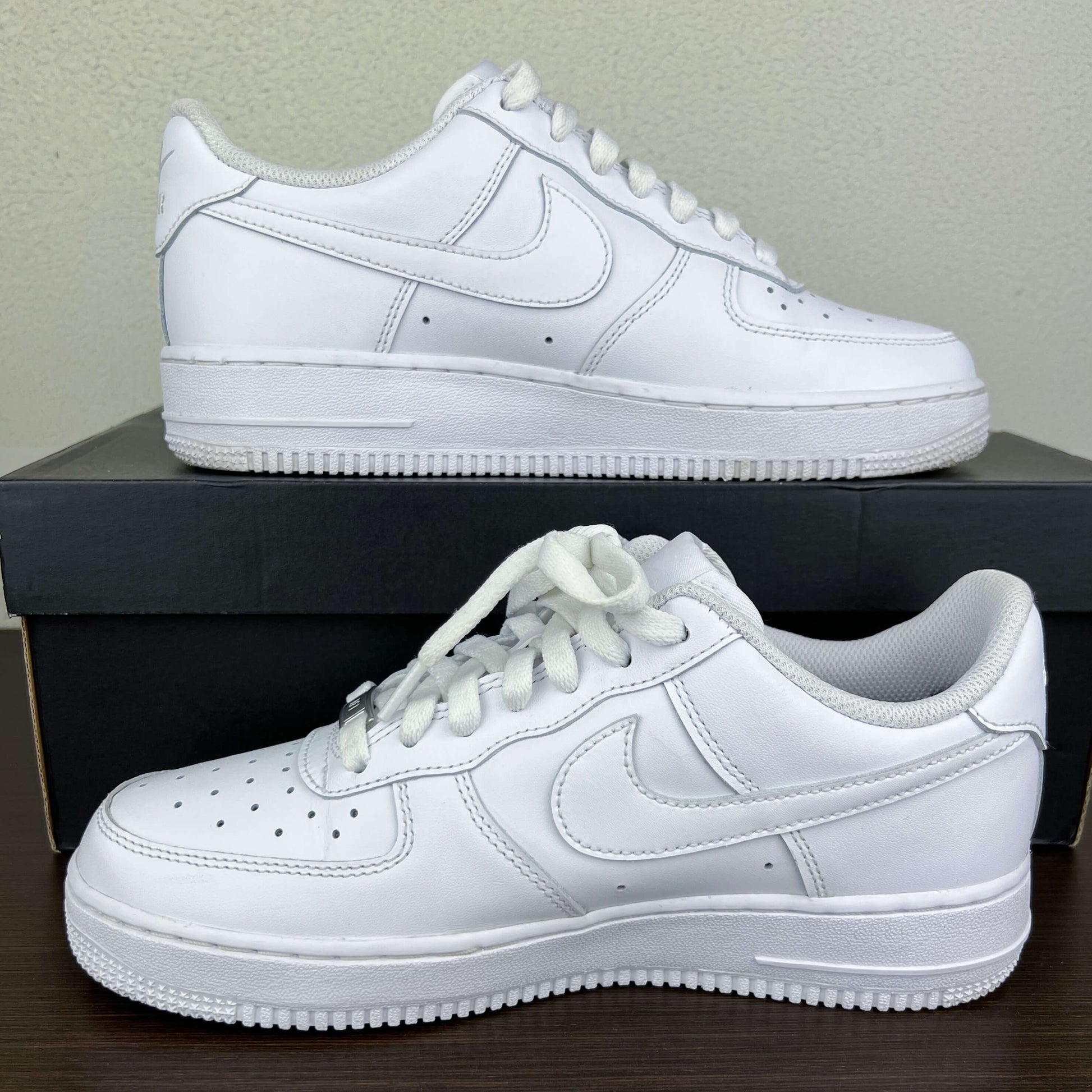 Nike Air Force 1 Low Triple White