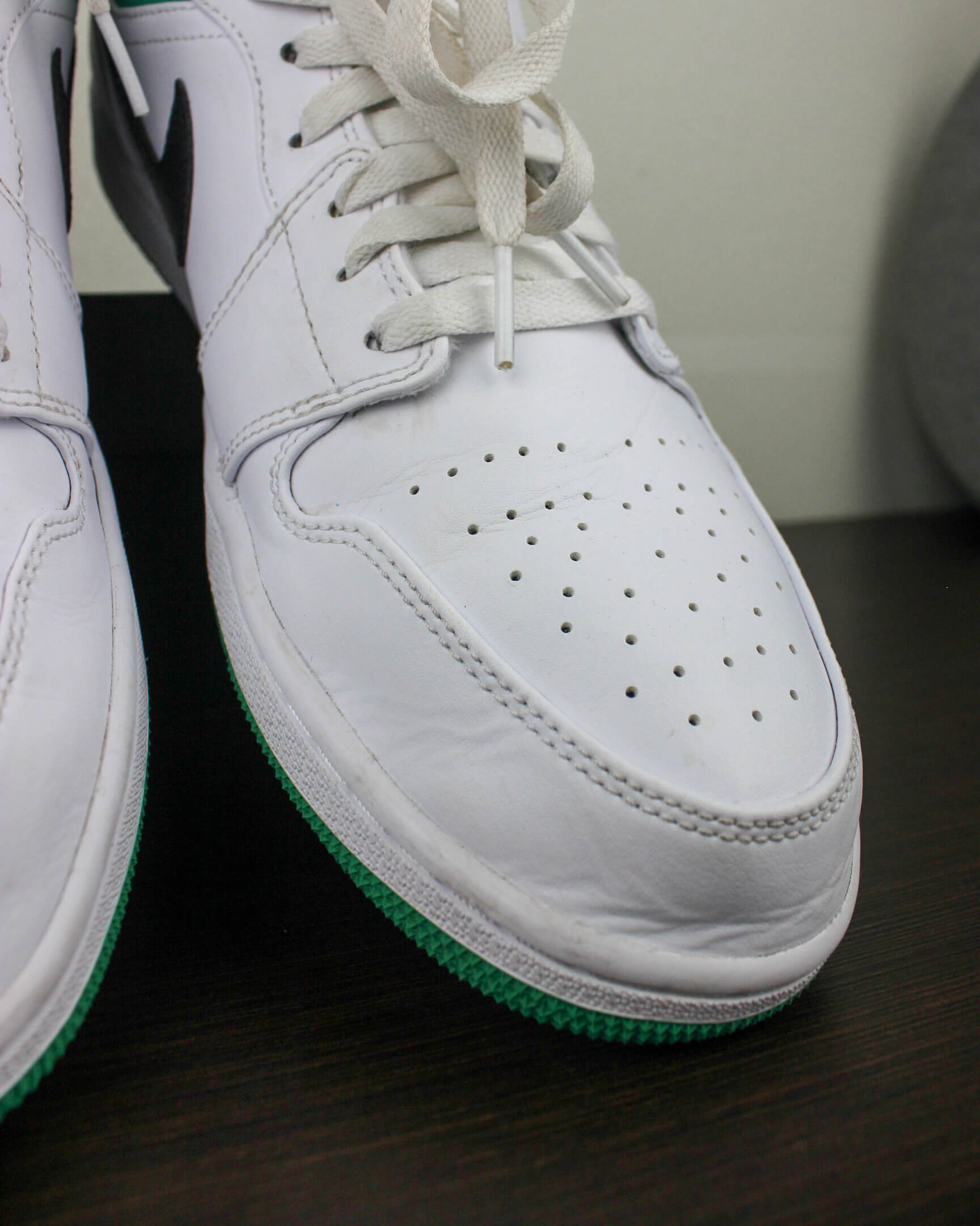 Nike Air Jordan 1 Low Lucky Green