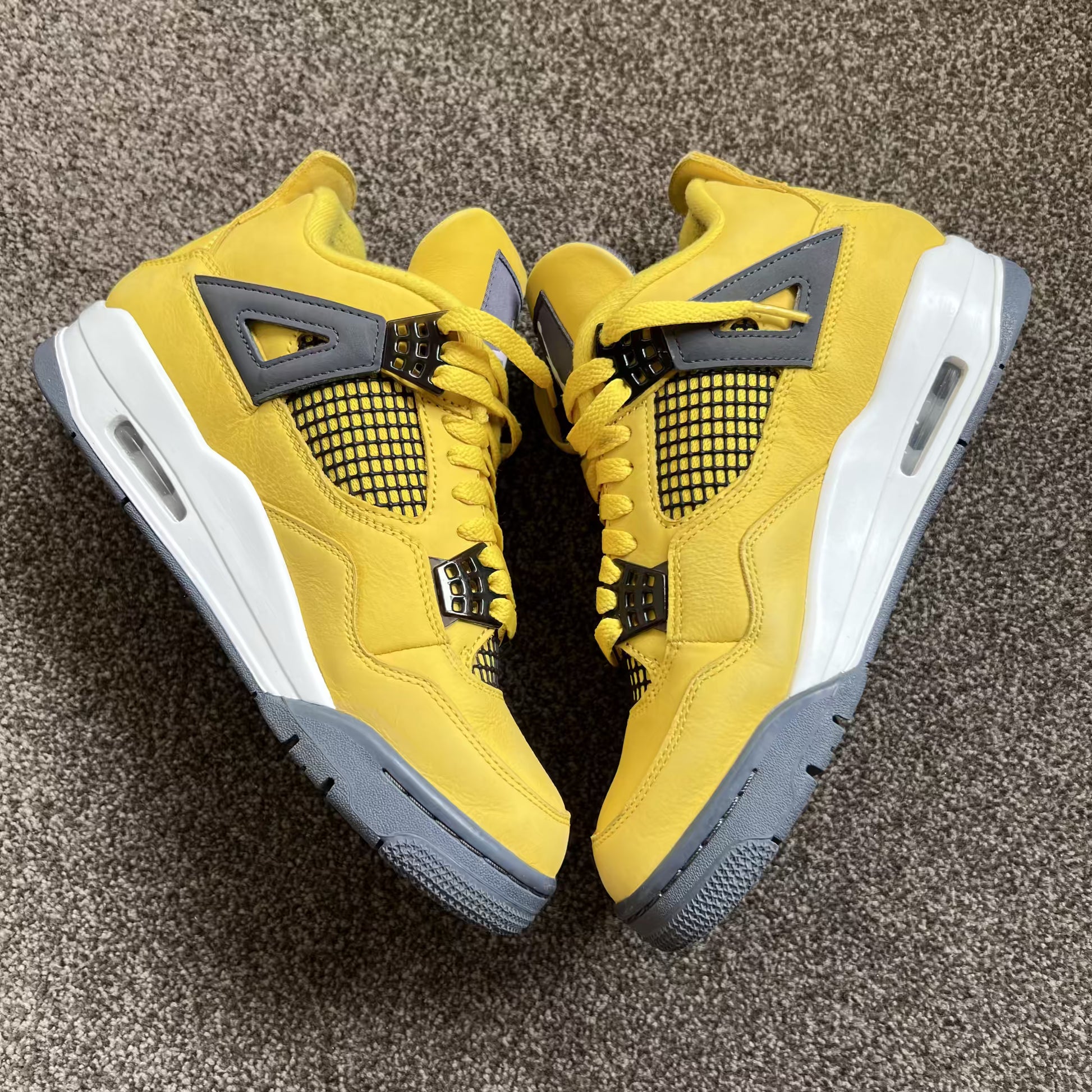 Nike Air Jordan 4 Lightning