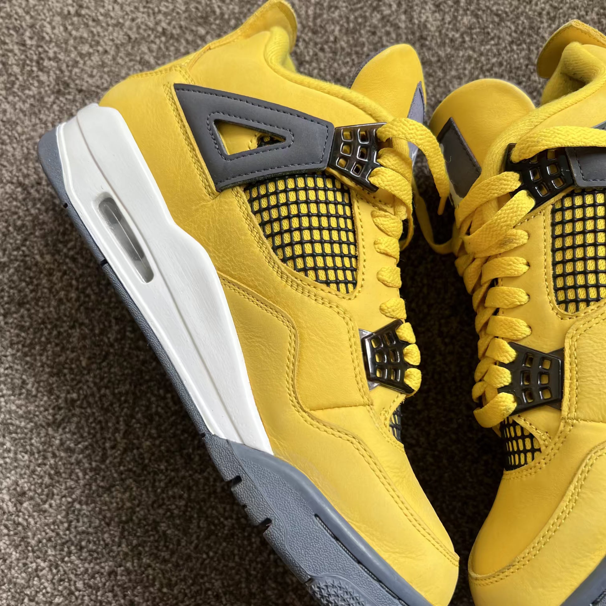 Nike Air Jordan 4 Lightning