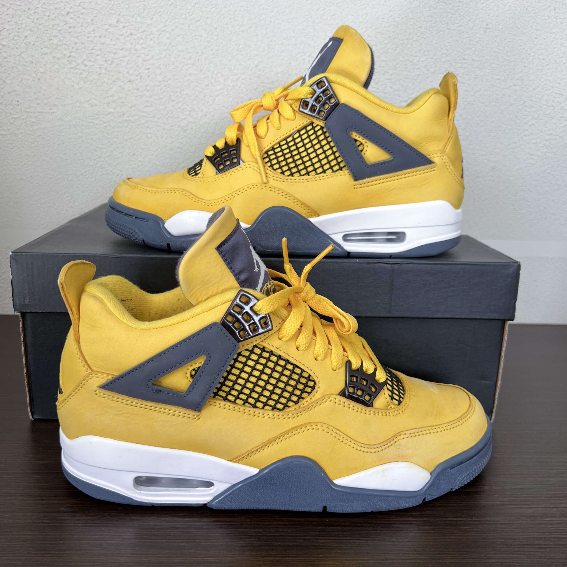 Nike Air Jordan 4 Lightning