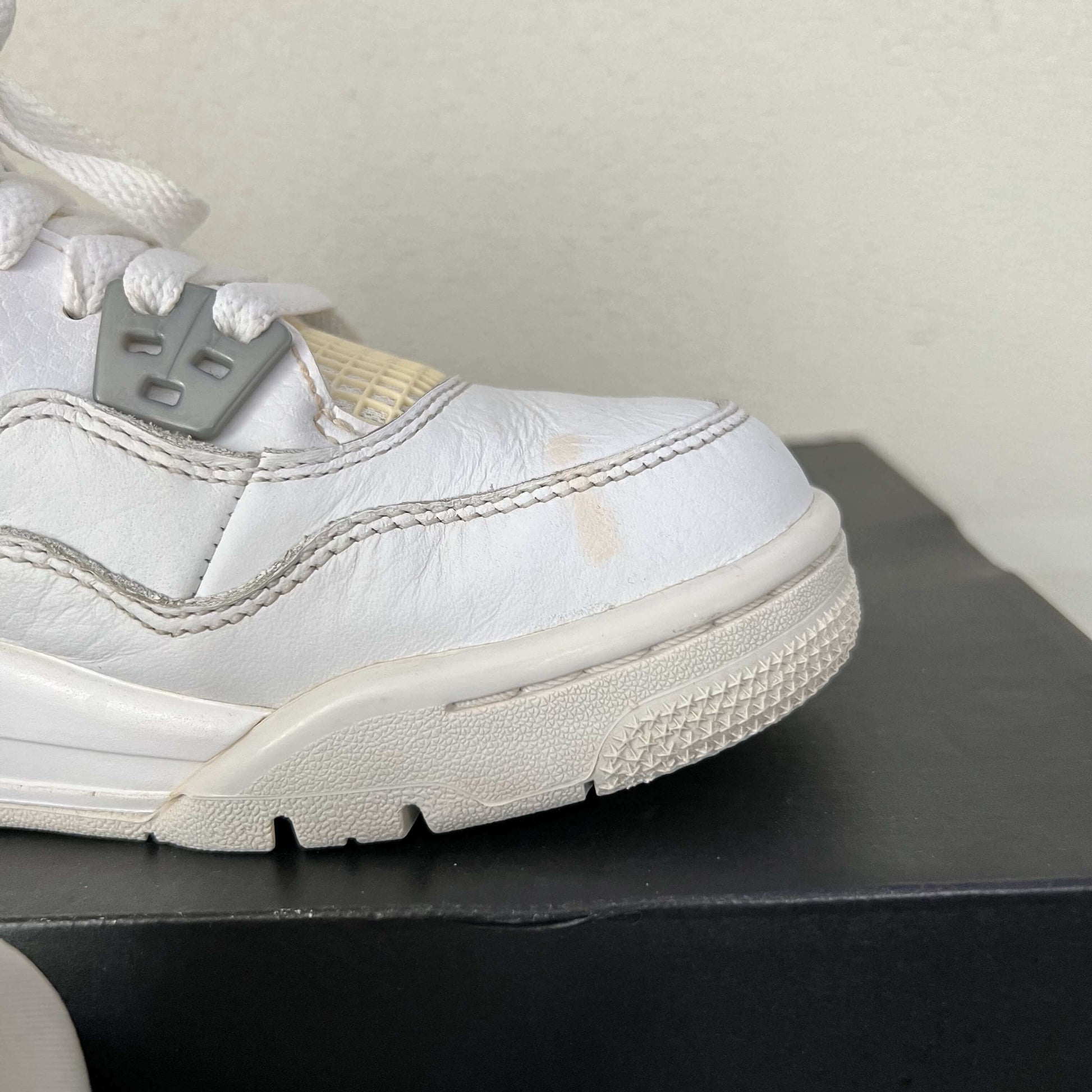 Nike Air Jordan 4 Pure Money GS EU 38