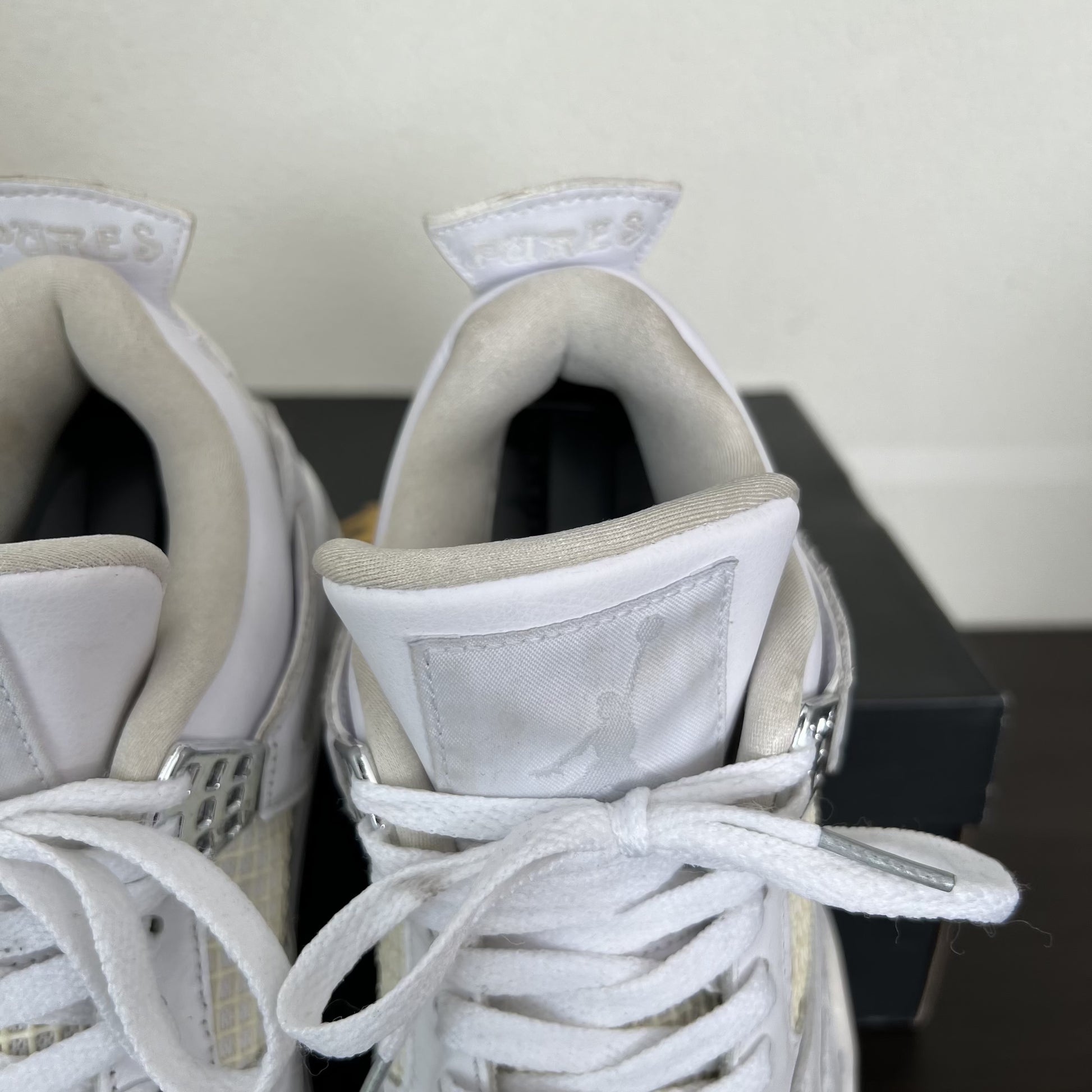 Nike Air Jordan 4 Pure Money