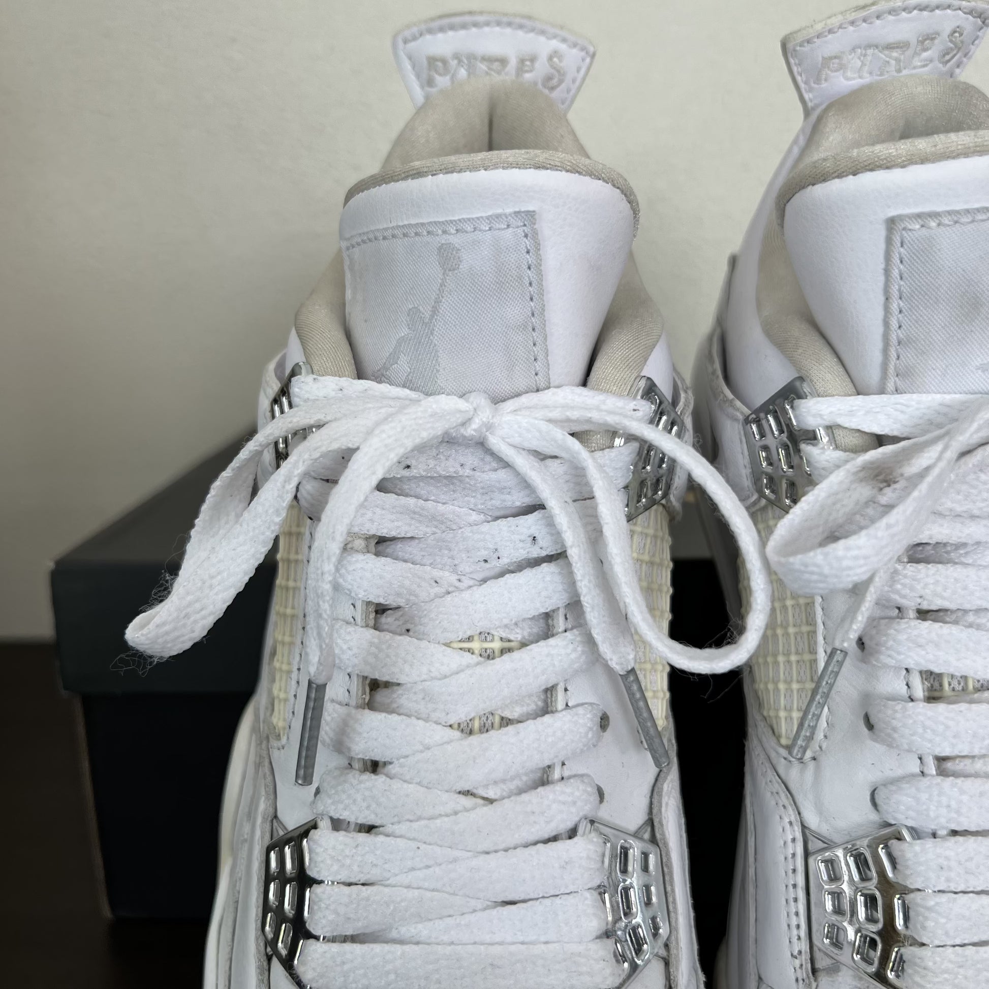 Nike Air Jordan 4 Pure Money