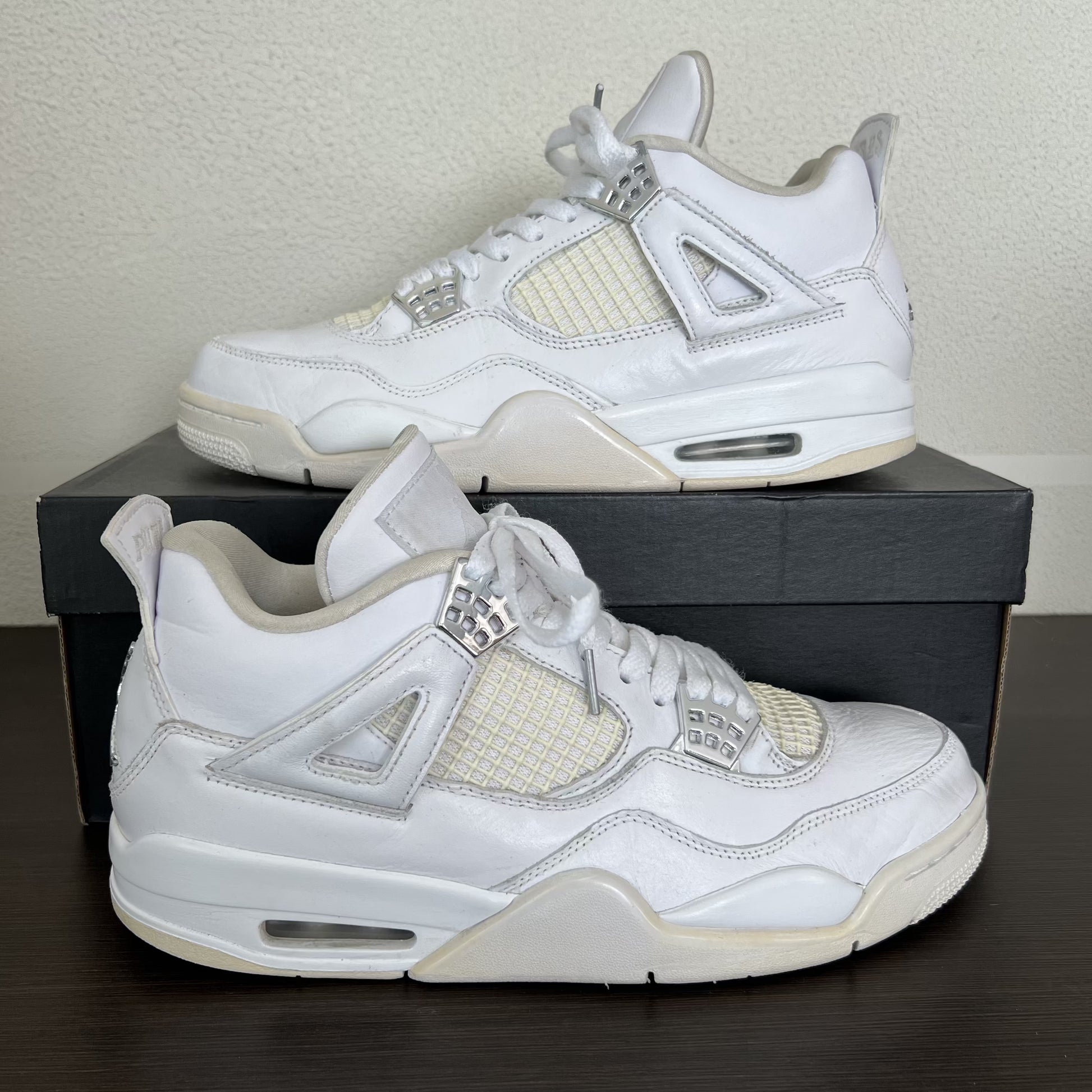 Retro jordan sales 4 pure money