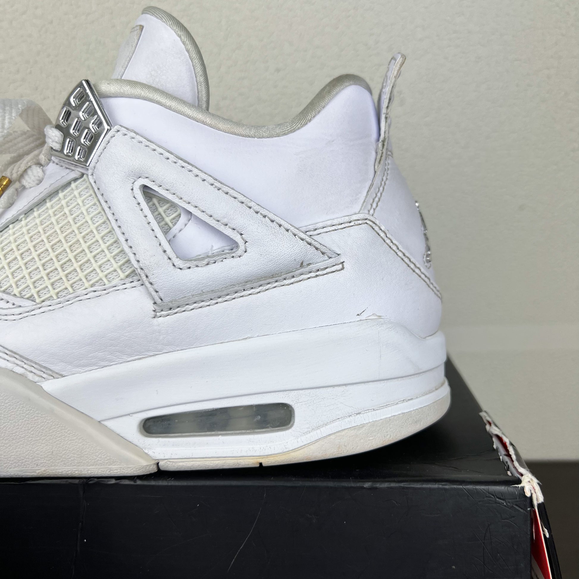 Nike Air Jordan 4 Pure Money