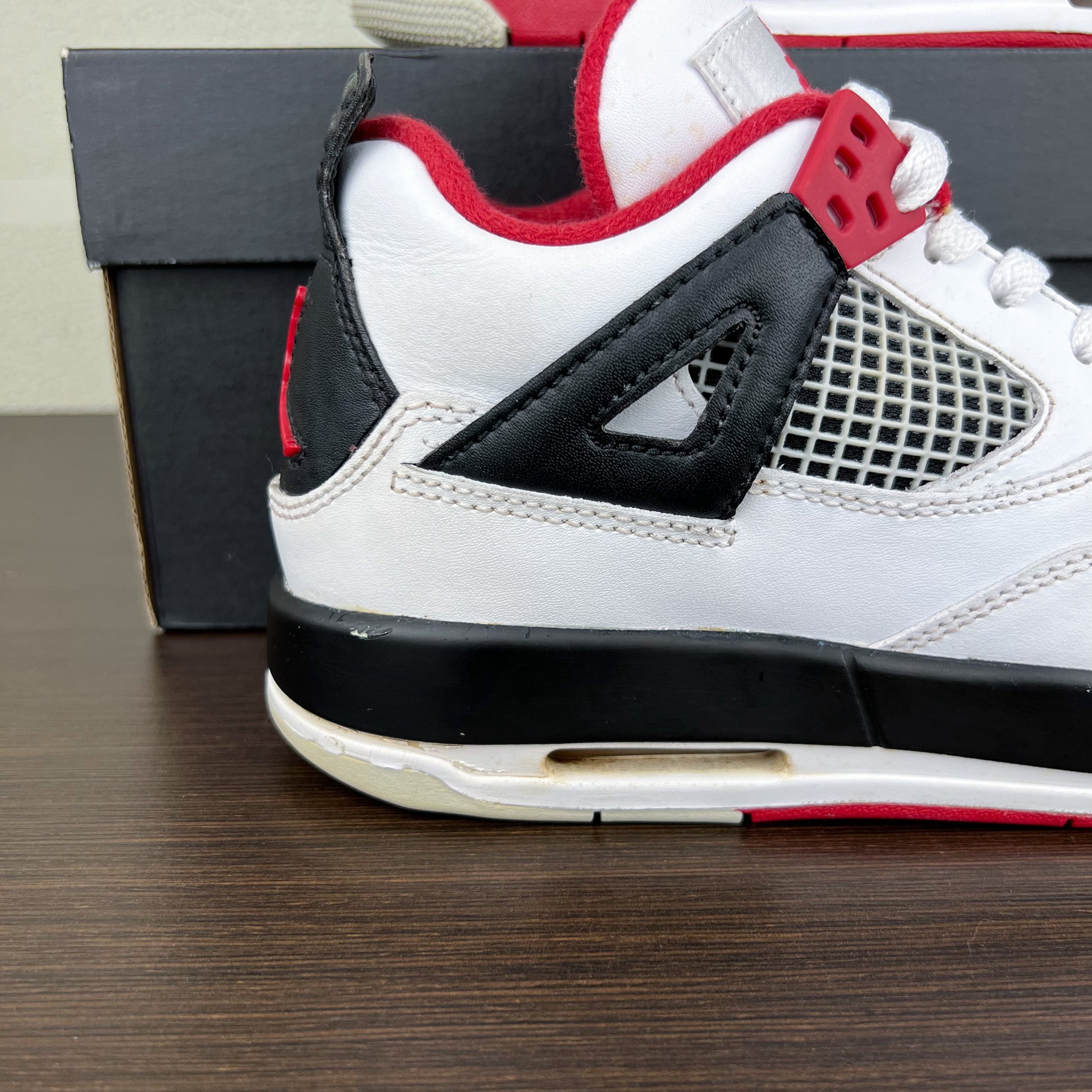 Nike Air Jordan 4 Retro Fire Red (GS, 2012)