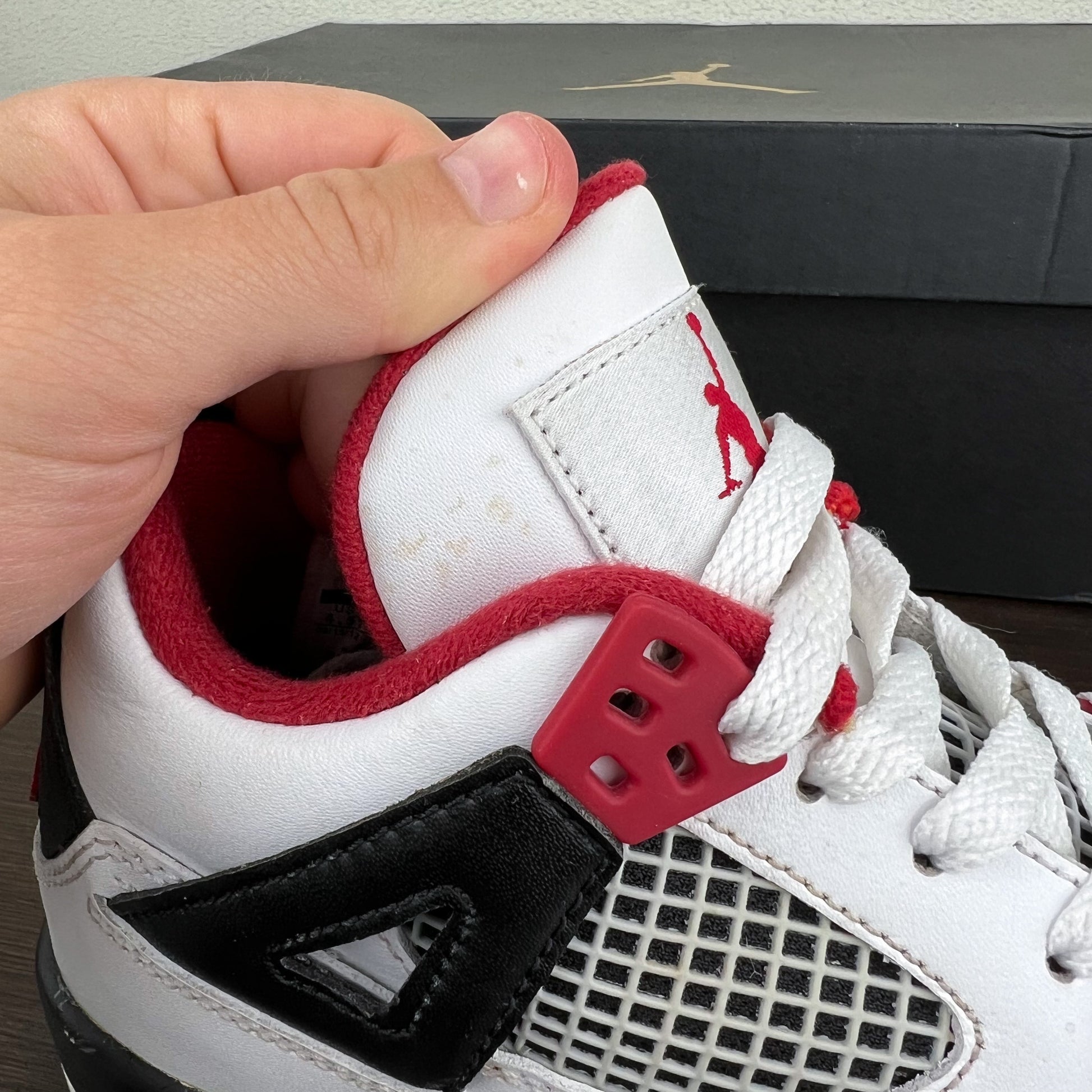Nike Air Jordan 4 Retro Fire Red (GS, 2012)