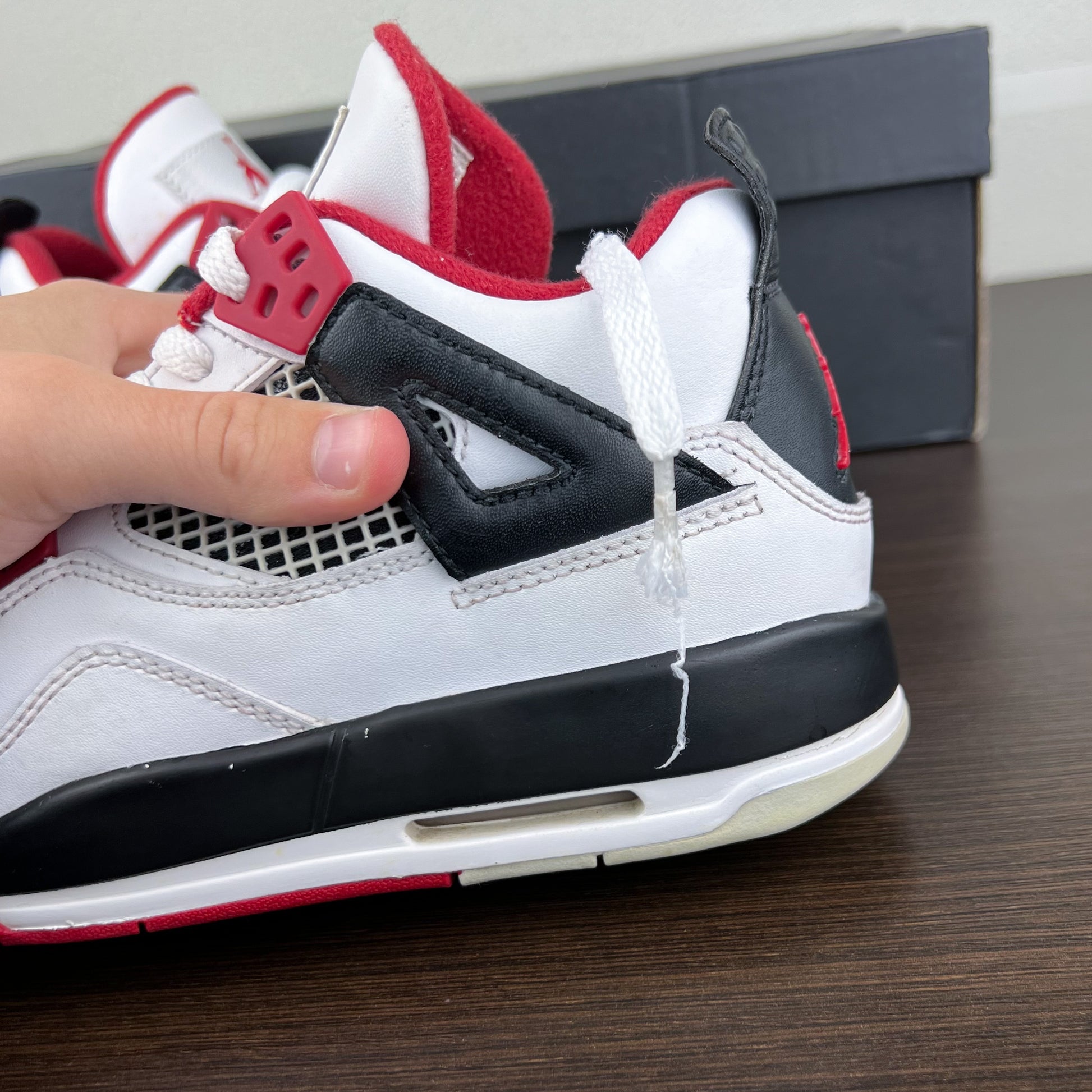 Nike Air Jordan 4 Retro Fire Red (GS, 2012)