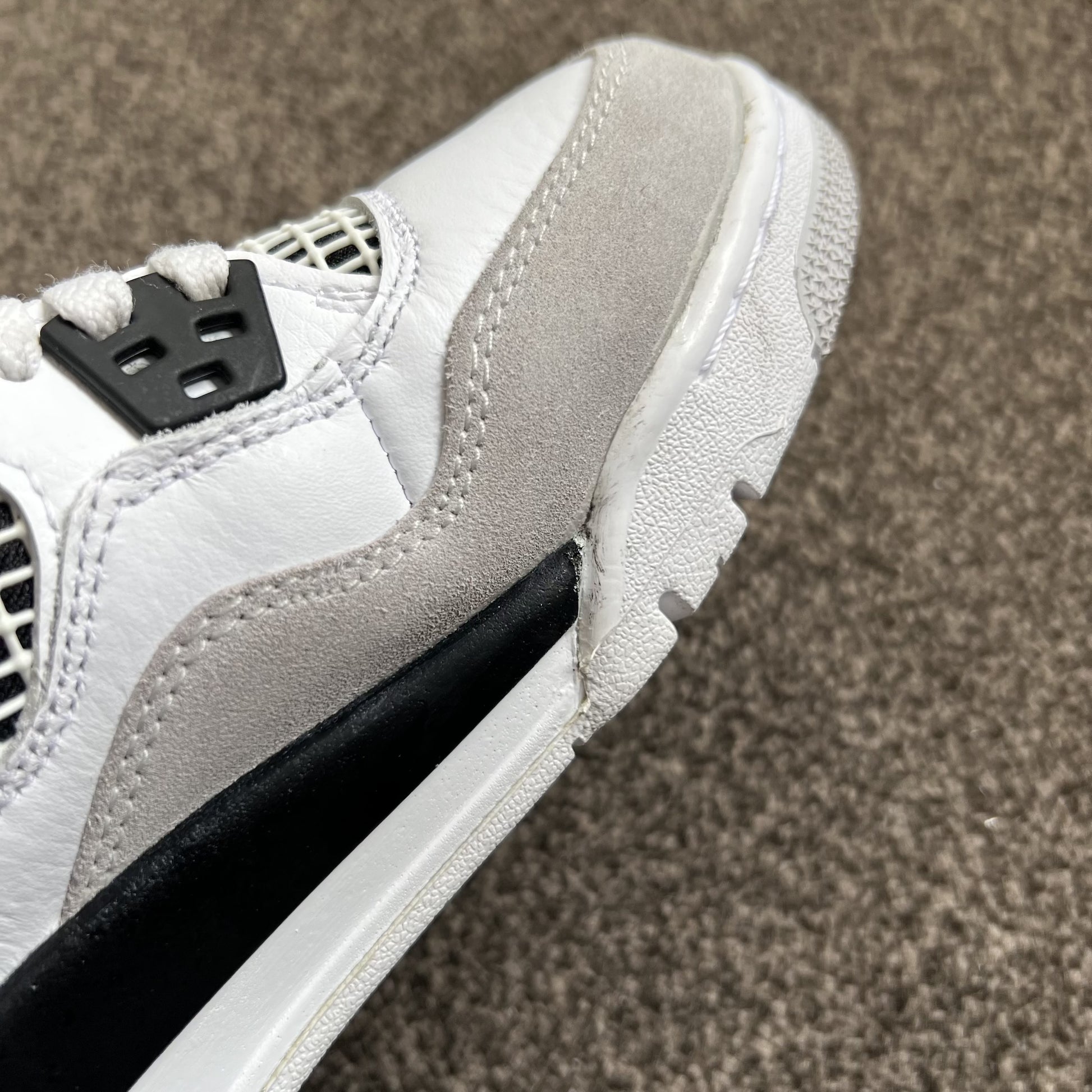 Nike Air Jordan 4 Retro Military Black GS