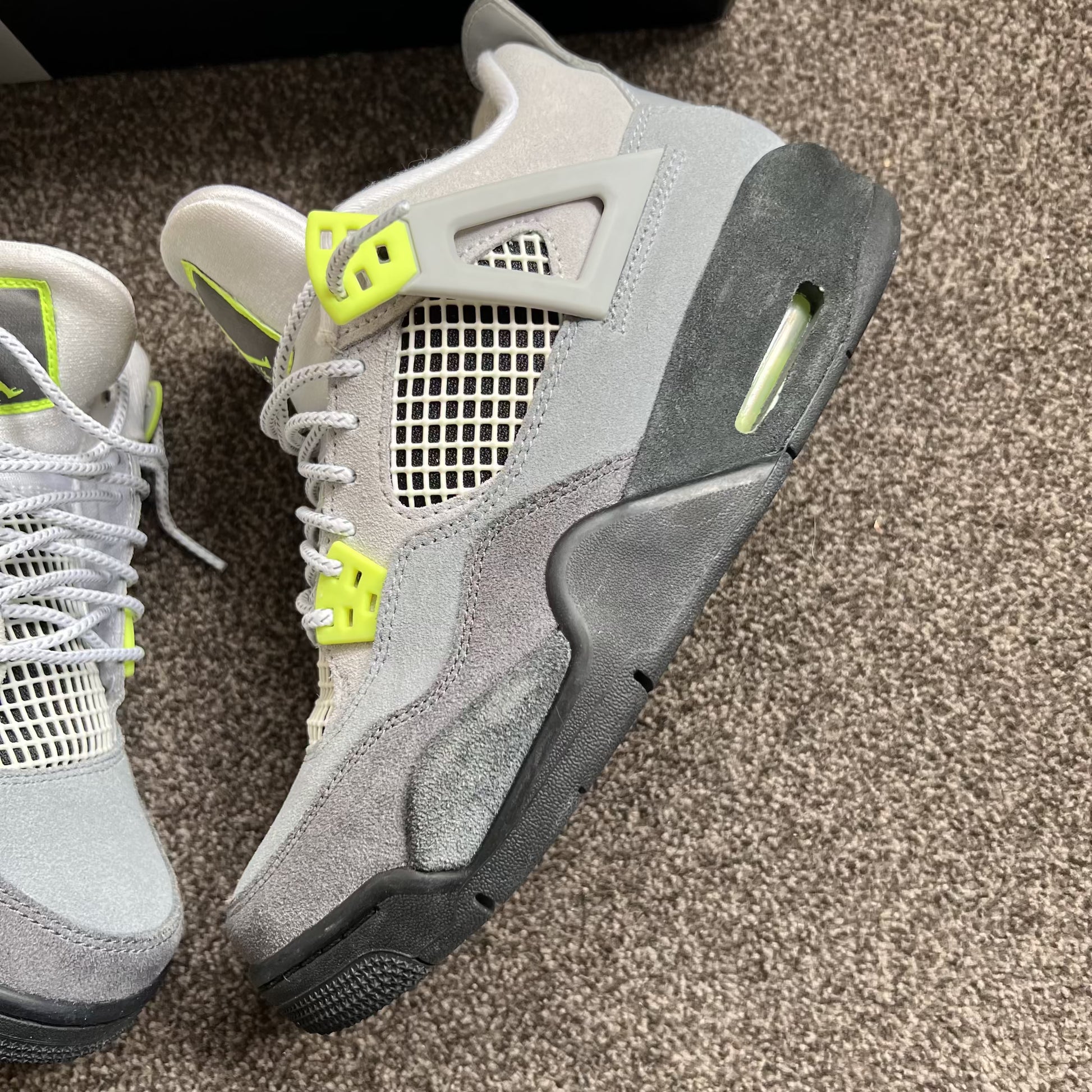 Nike Air Jordan 4 SE Neon GS