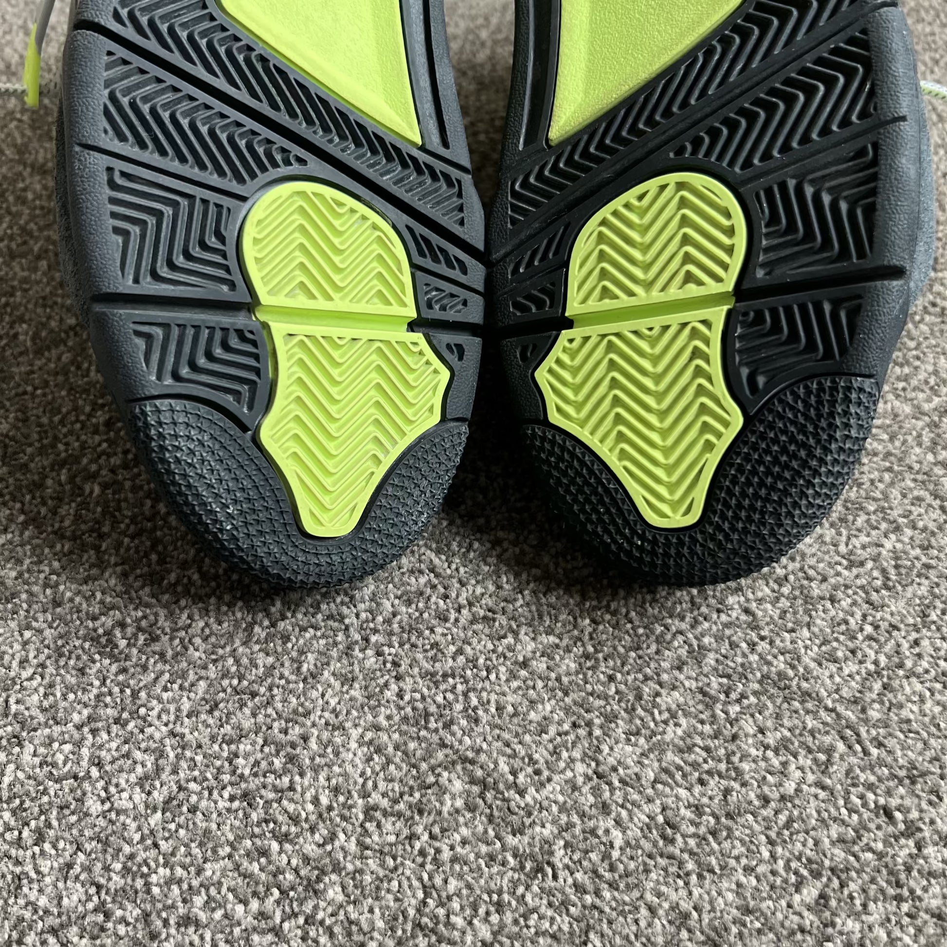 Nike Air Jordan 4 SE Neon GS
