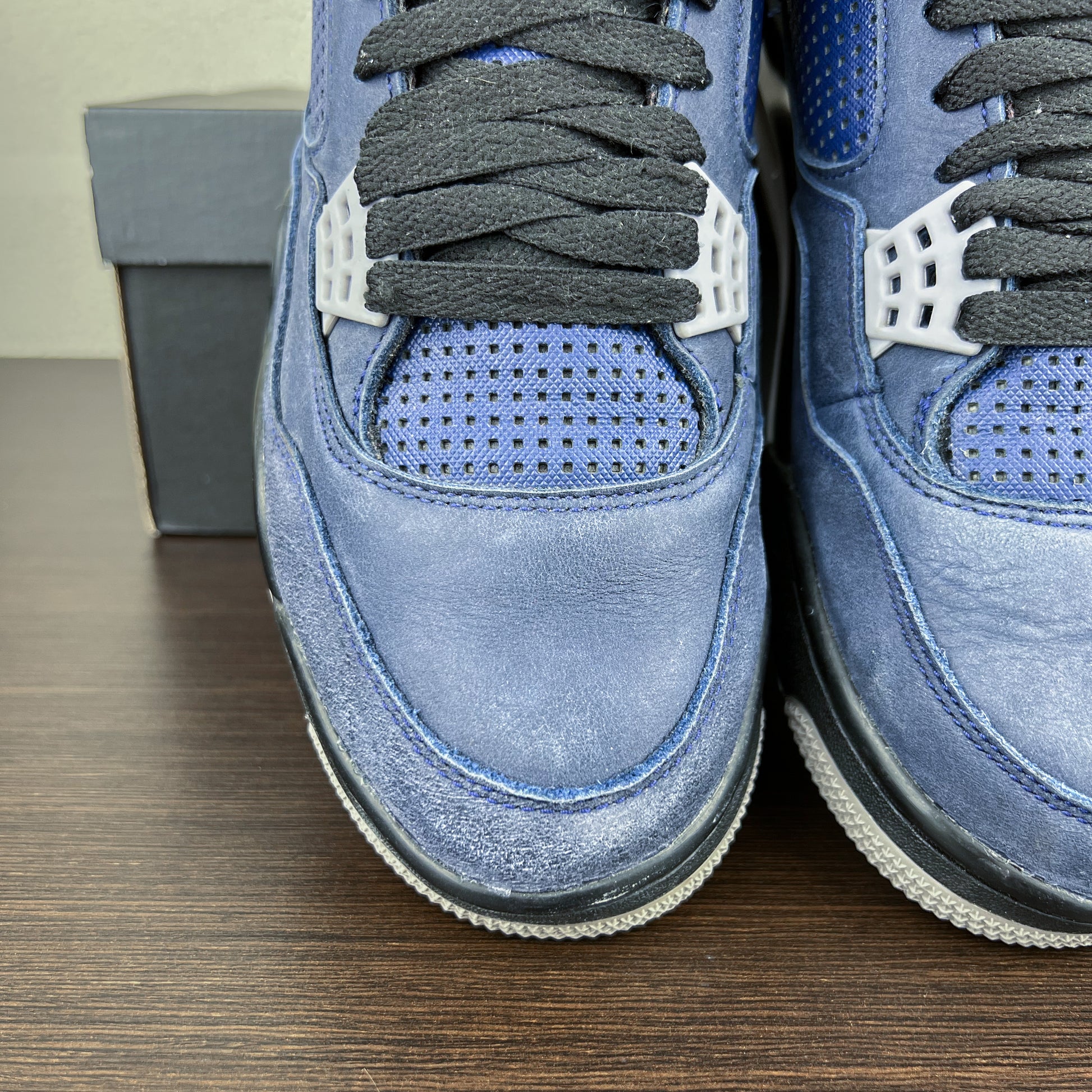 Nike Air Jordan 4 Winterized