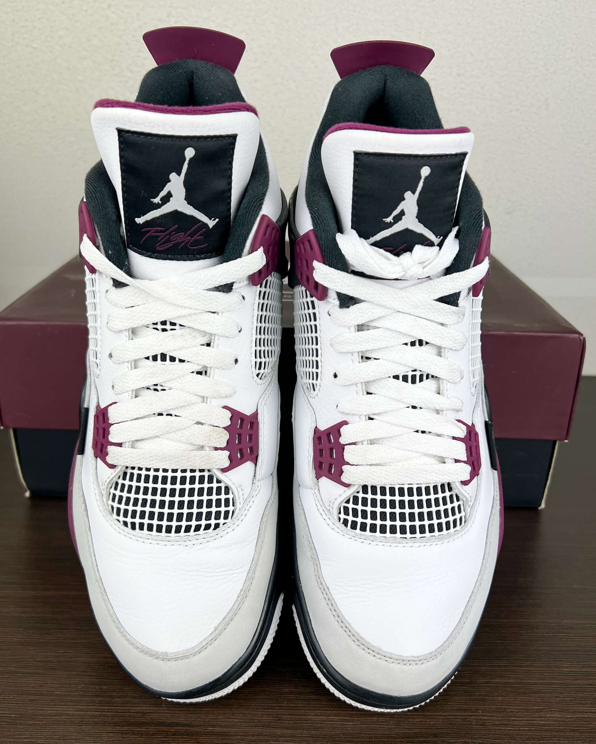 Nike Air Jordan 4 x Paris Saint Germain