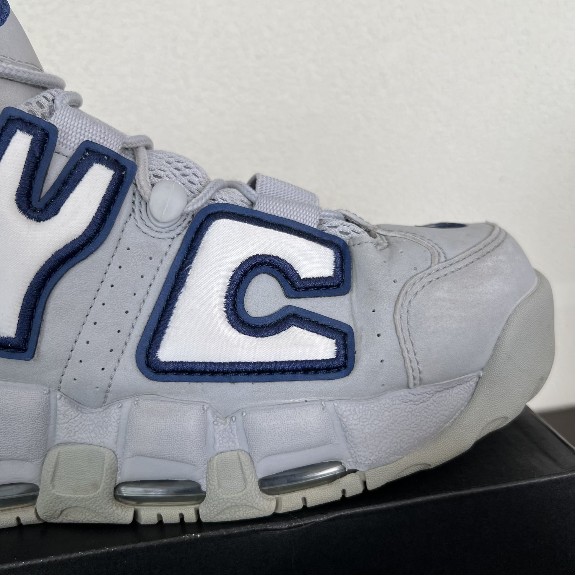 Nike Air More Uptempo NYC