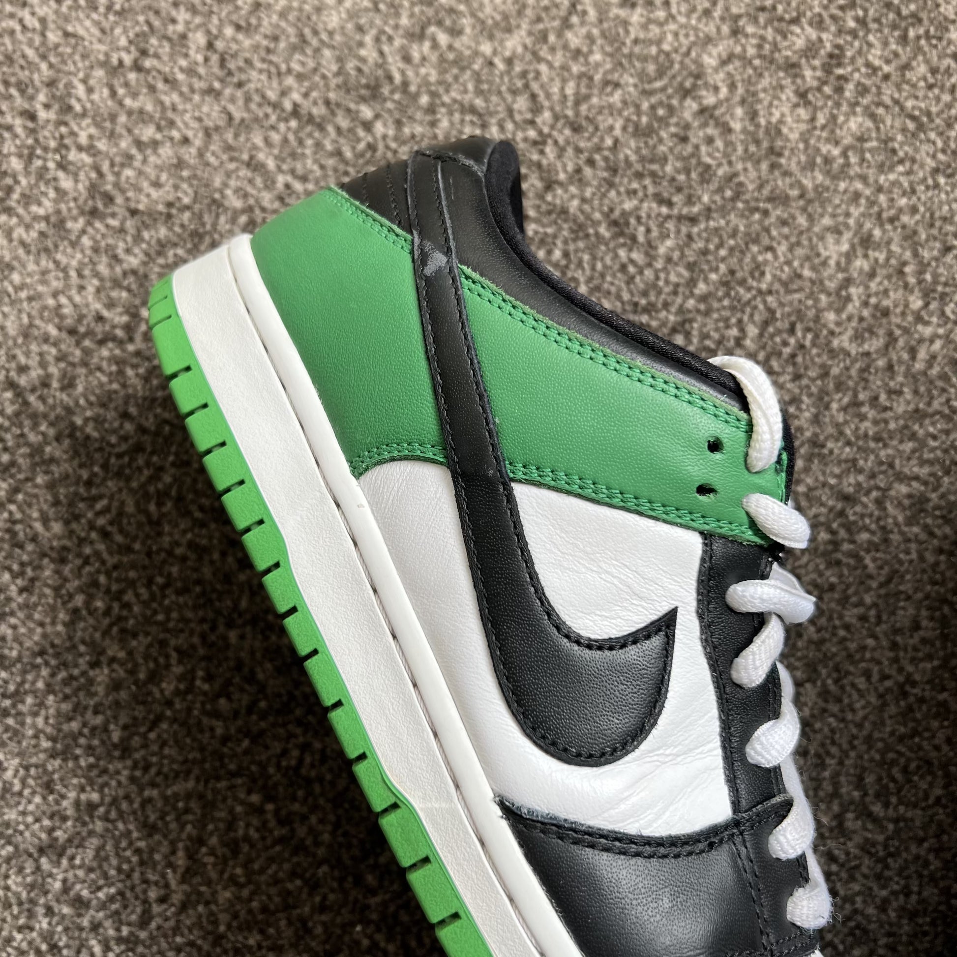 Nike Dunk Low SB Classic Green