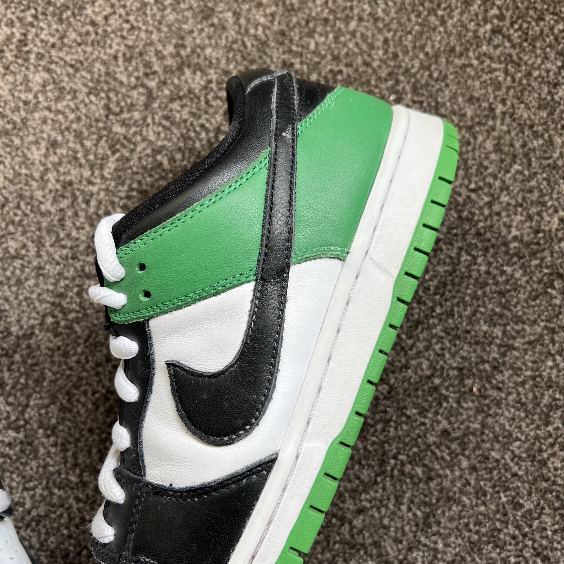 Nike Dunk Low SB Classic Green