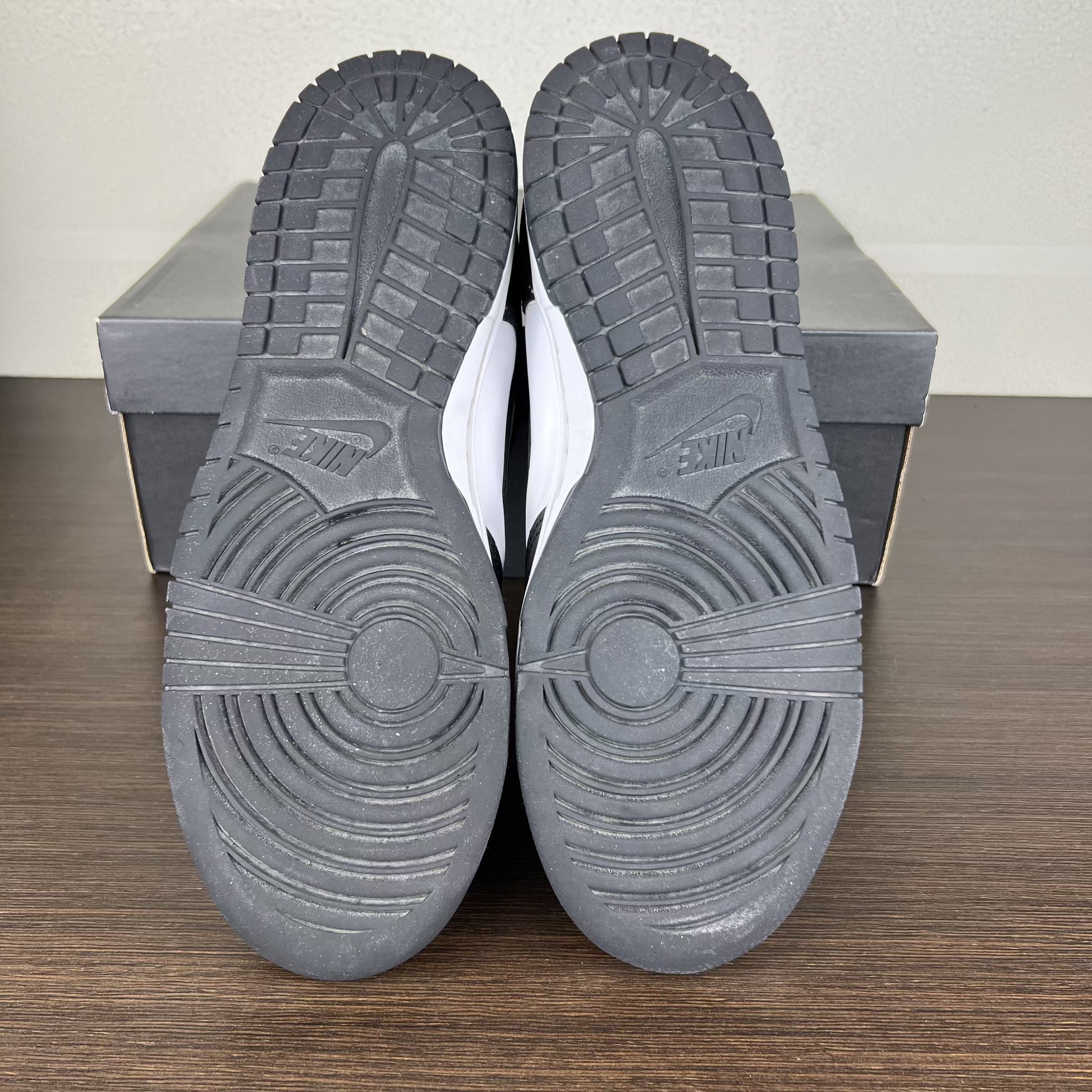 Nike Dunk Panda High US 8.5 EU 42