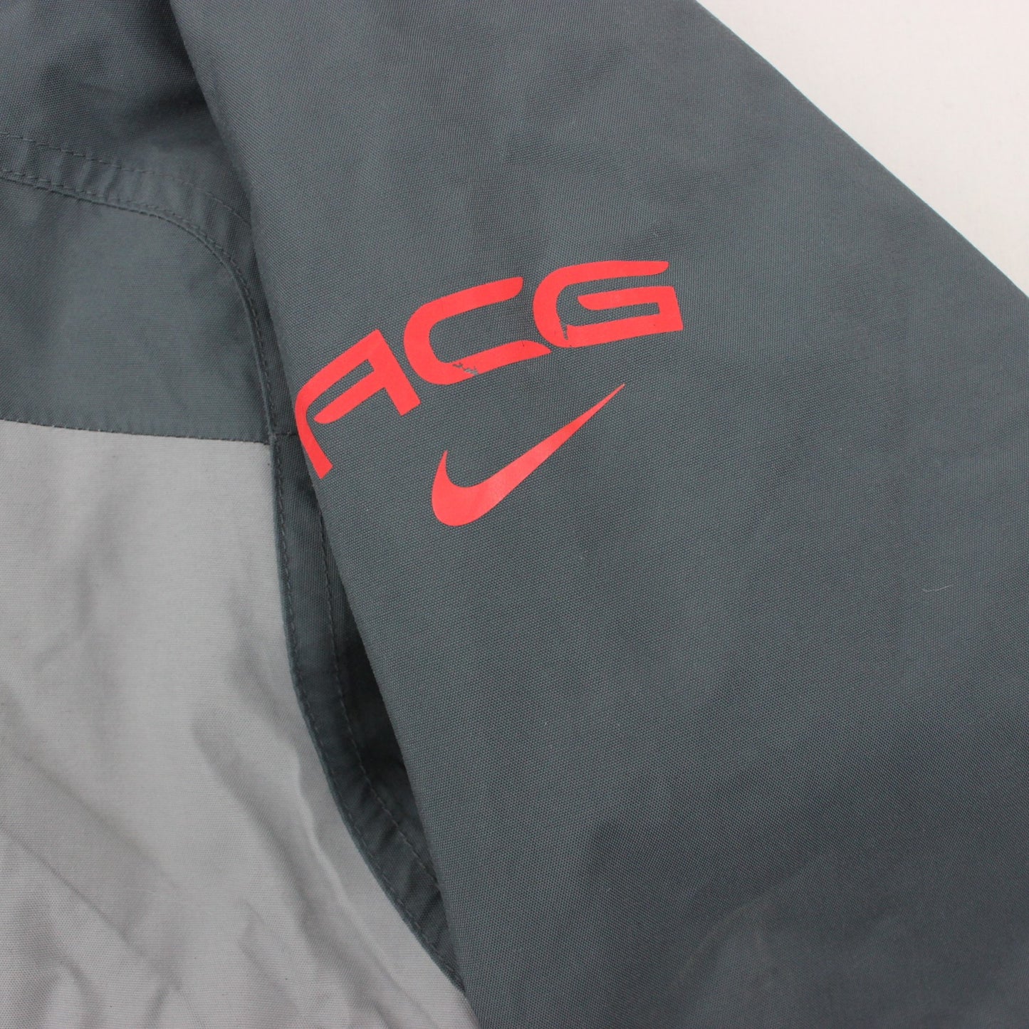 Vintage Y2K Nike ACG Storm-Fit 3 Layer Jacket