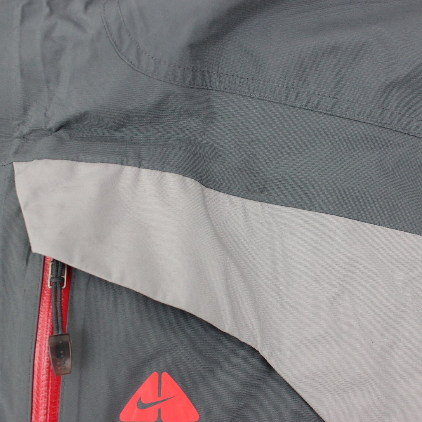 Vintage Y2K Nike ACG Storm-Fit 3 Layer Jacket