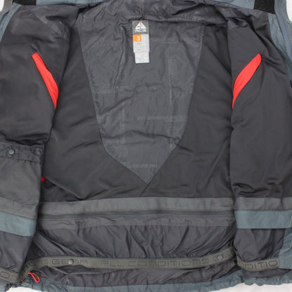 Vintage Y2K Nike ACG Storm-Fit 3 Layer Jacket